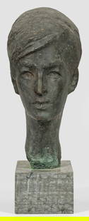 Fritz Behn: (1878 Klein Grabow - 1970 München) "Elke". Originaltitel Bronze, dunkel patiniert. Sign.; Hellgrauer Marmorsockel. Behn, der heute vor allem durch seine Tierplastiken mit afrikanischen Motiven bekann