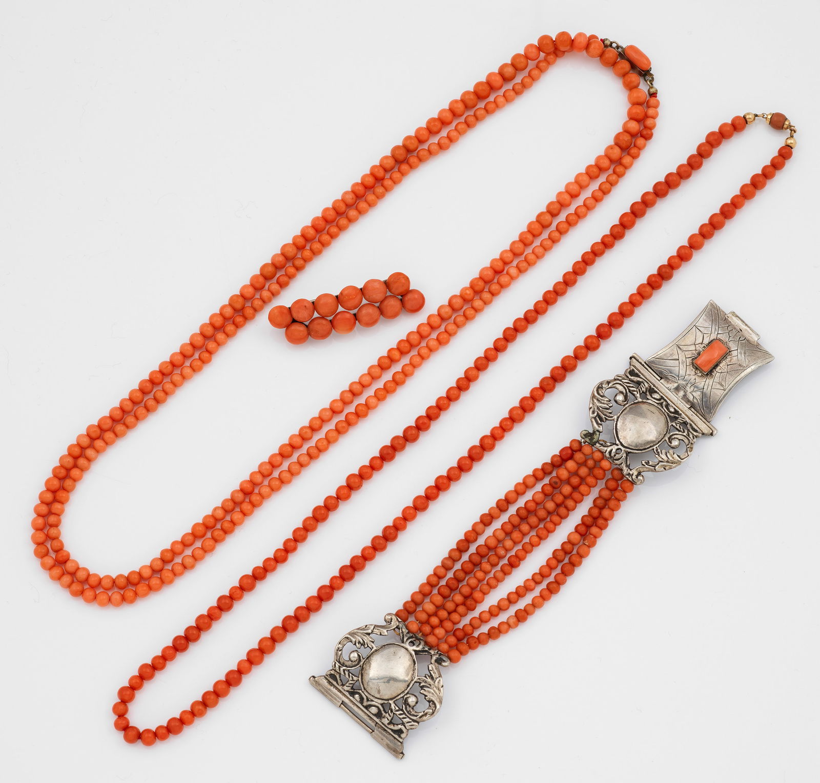 Korallen-Parure aus den 1930er Jahren (1 of 1)