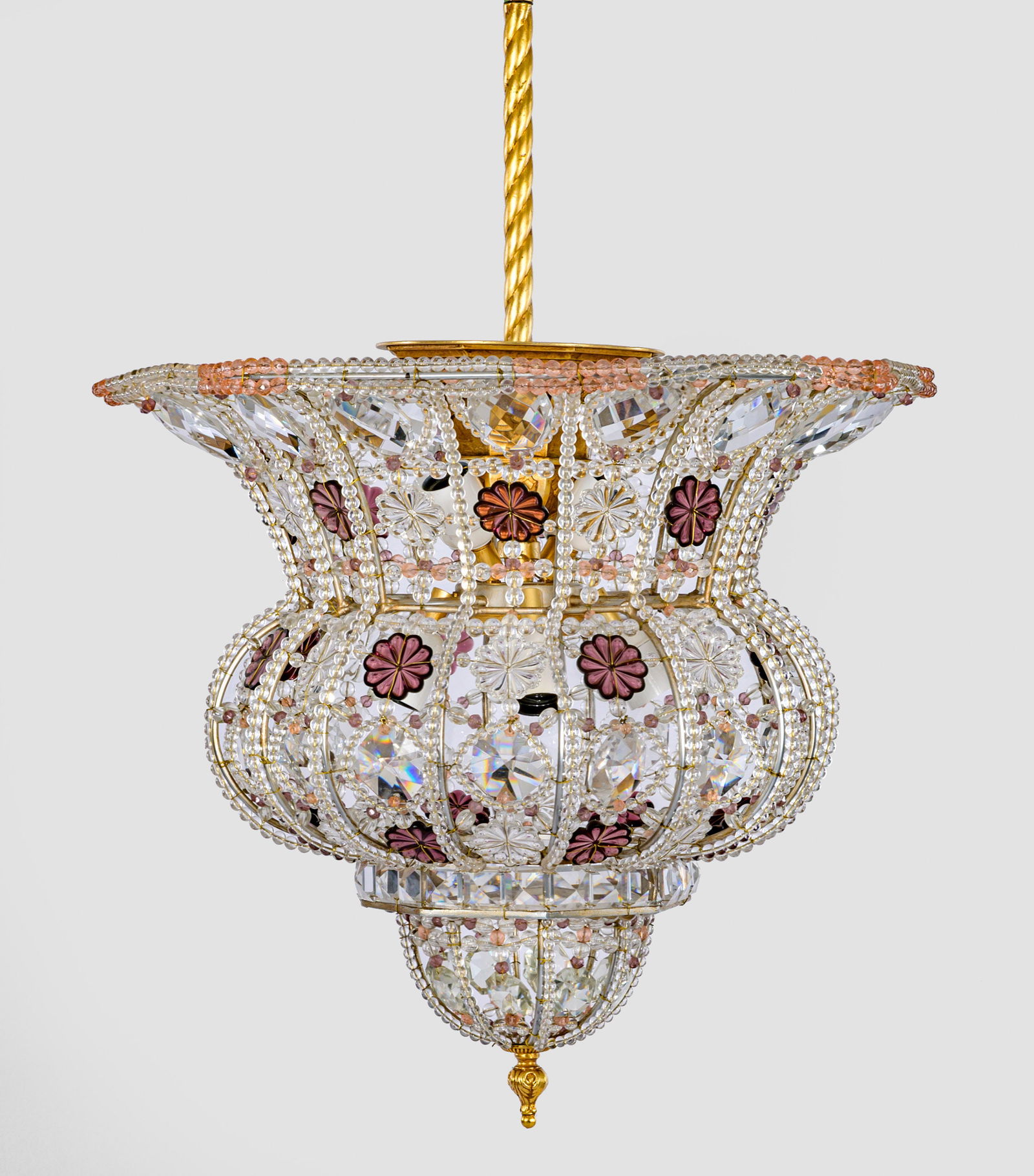 Dekorativer Deckenlüster (1 of 1)