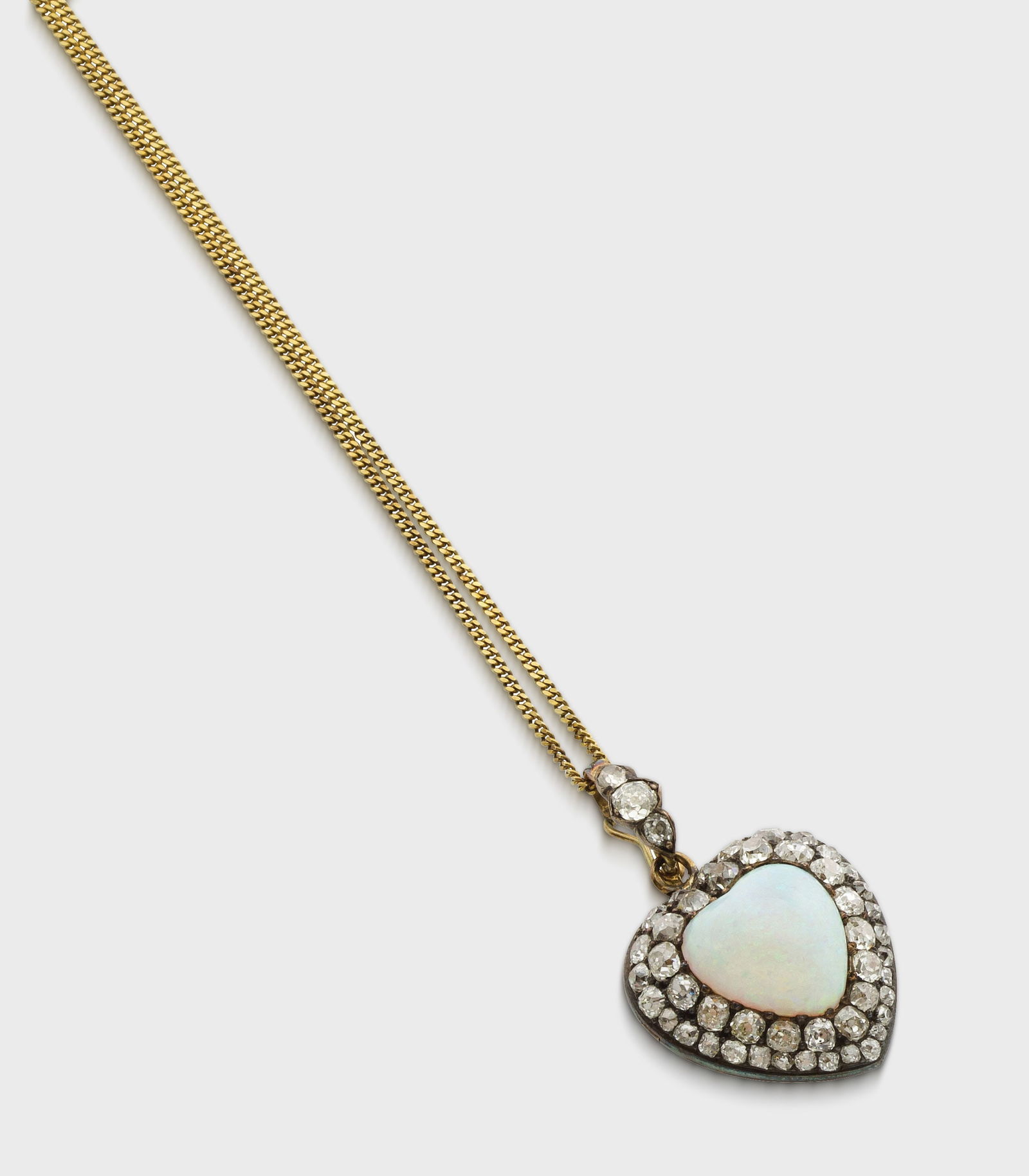 Viktorianischer Opal-Diamant-Herzanhänger (1 of 1)