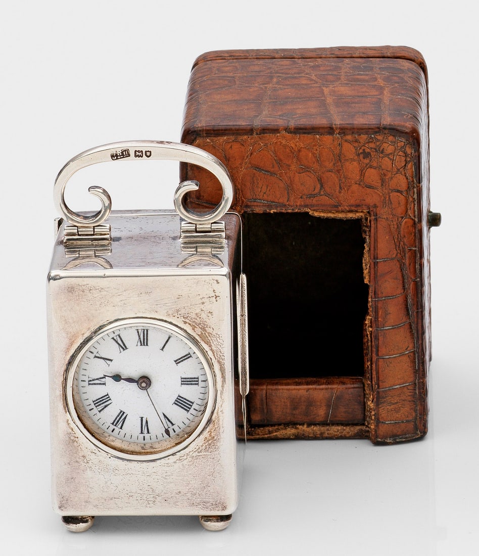 Kleine George V-Reiseuhr (1 of 1)