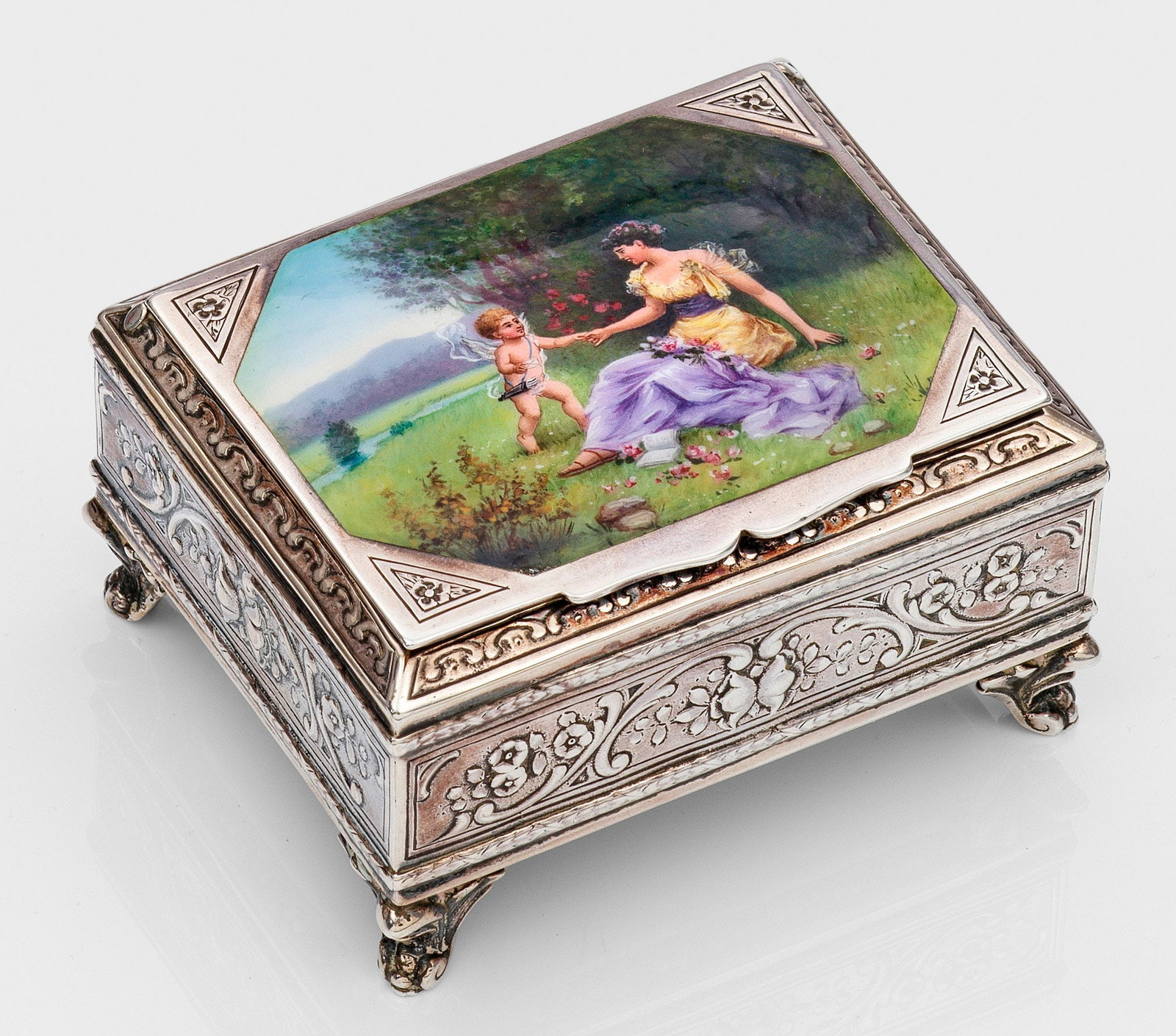 Belle Epoque-Schmuckdose (1 of 1)