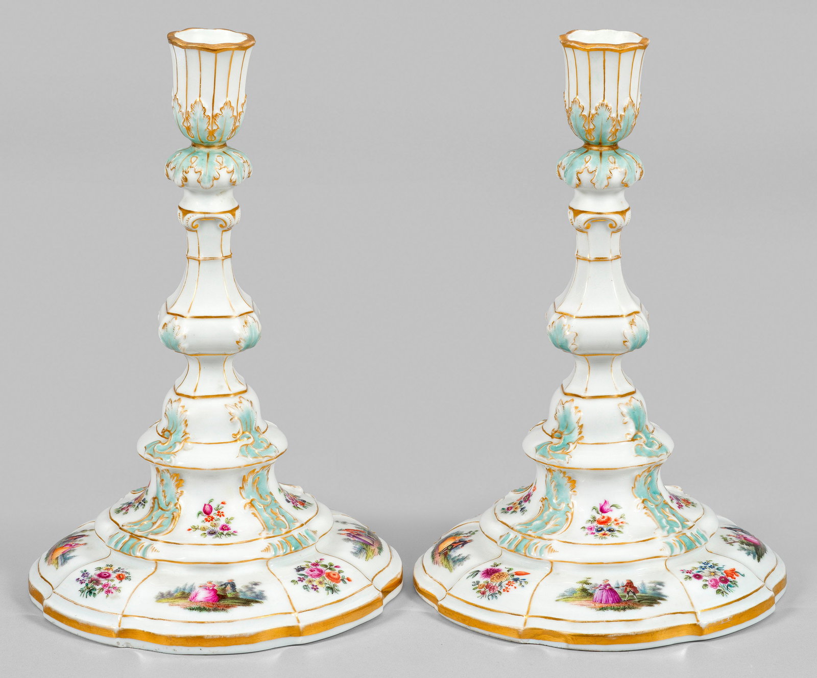 Paar Kerzenleuchter mit Watteauszenen (1 of 1)