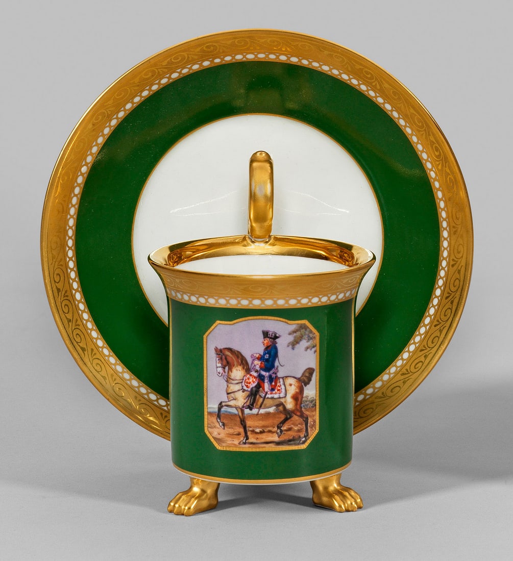 Prunktasse mit Reiterbildnis von Friedrich dem Großen (1 of 1)
