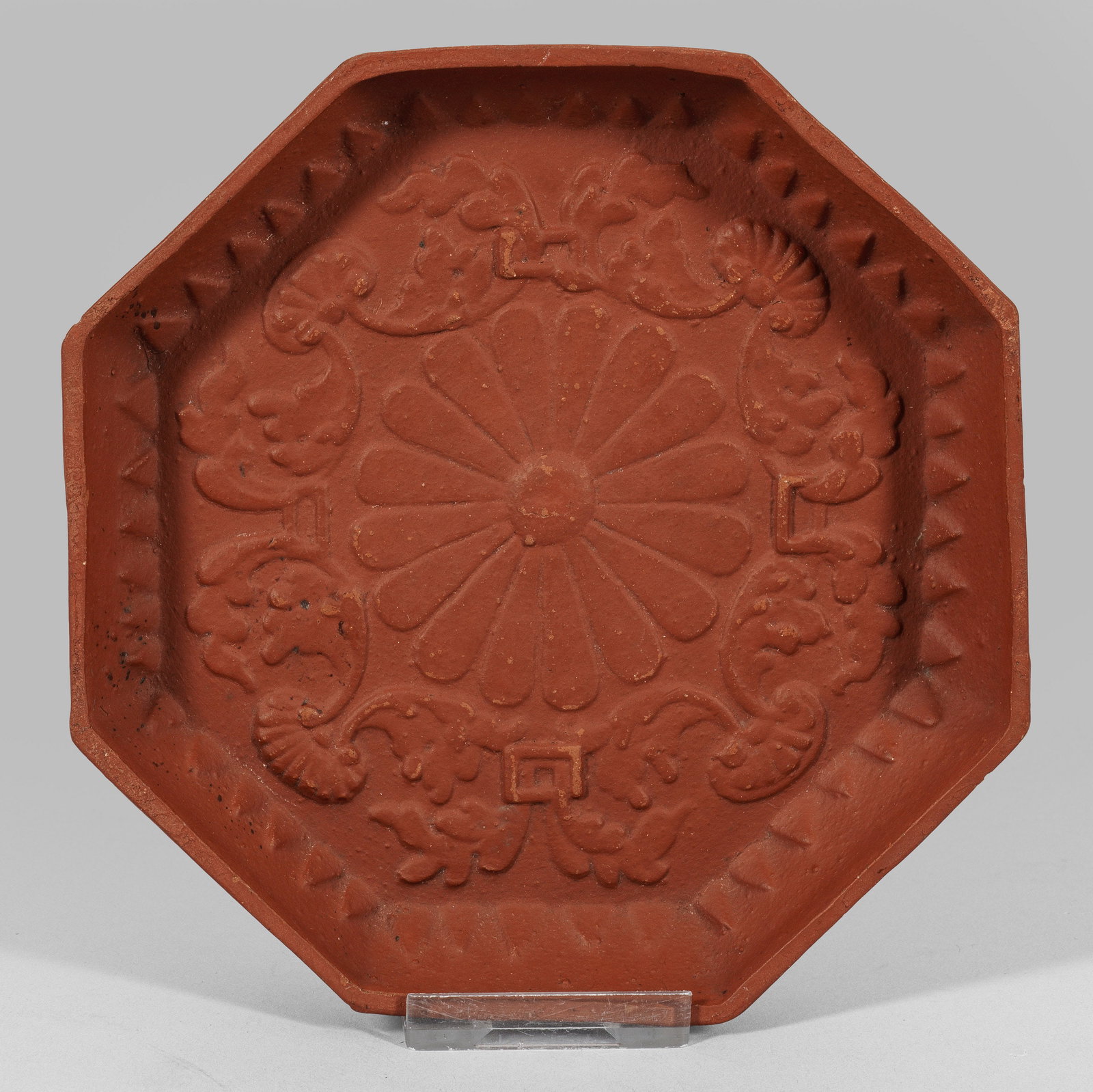 Schälchen mit Reliefornamentik (1 of 1)