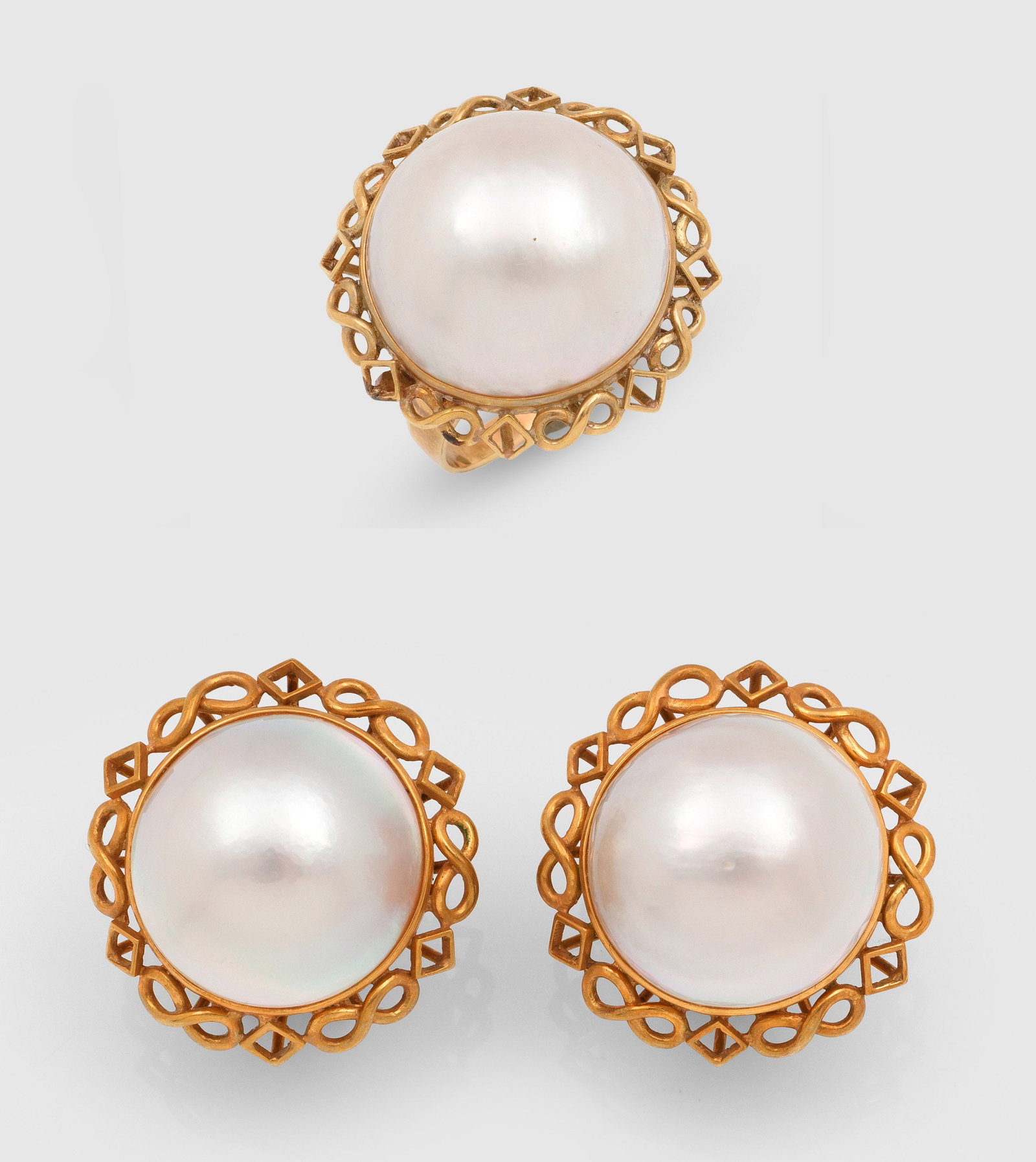 Parure von Mabé-Perlen in Ajour (1 of 1)