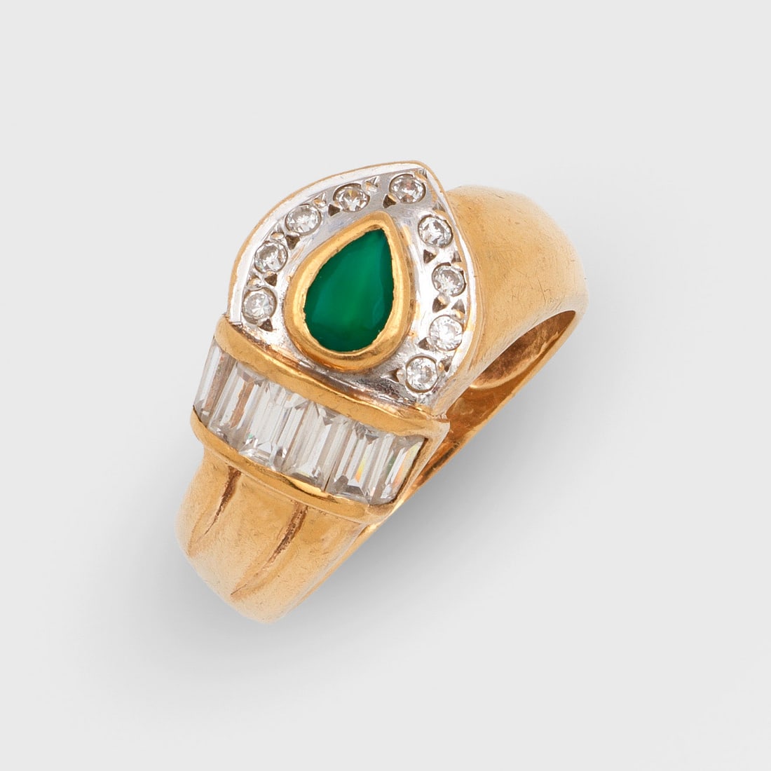 Moderner Chrysoprasring (1 of 1)