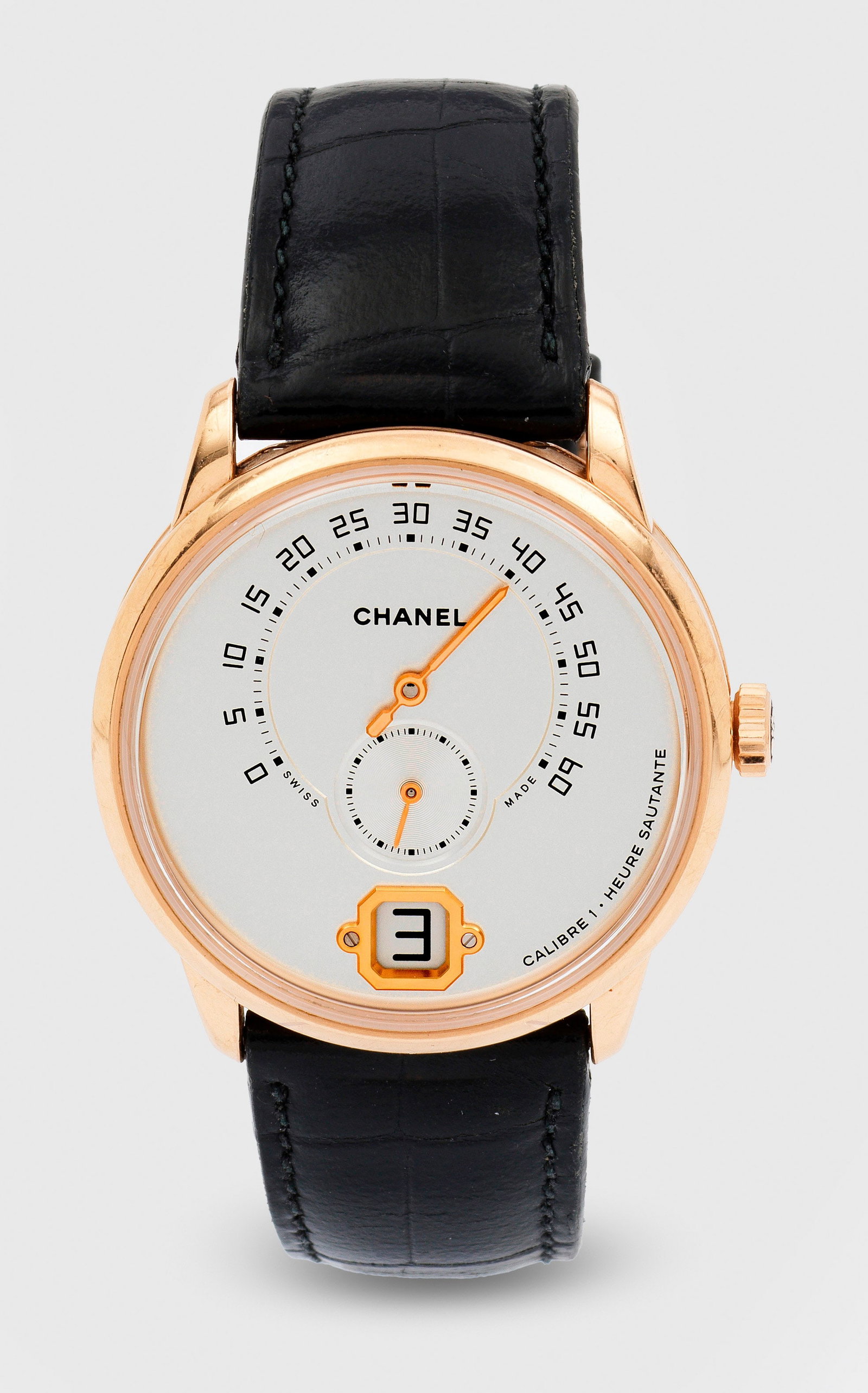 Herrenarmbanduhr von Chanel "Monsieur de Chanel" (1 of 2)