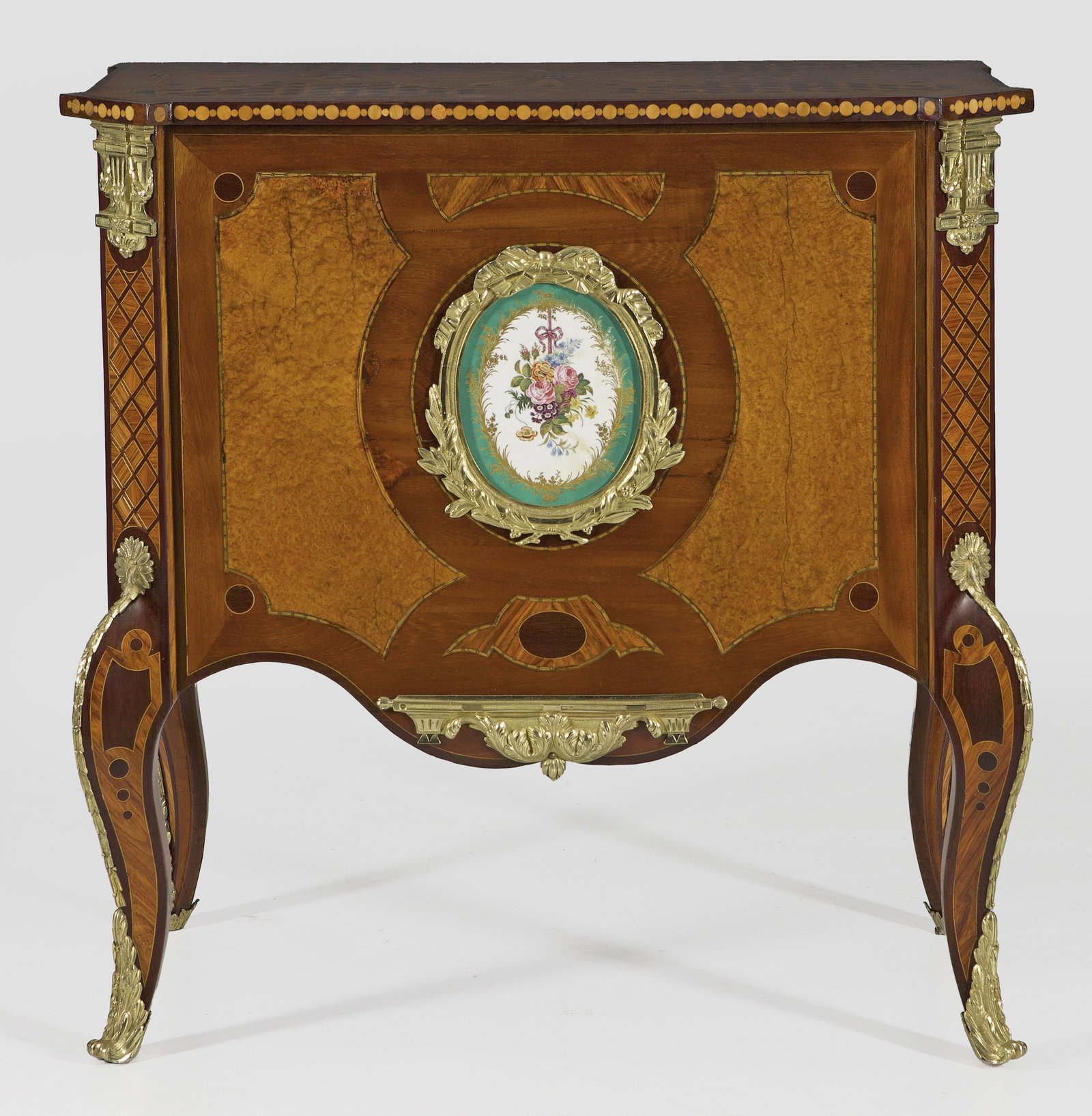 Napoleon III-Salonschrank (1 of 1)