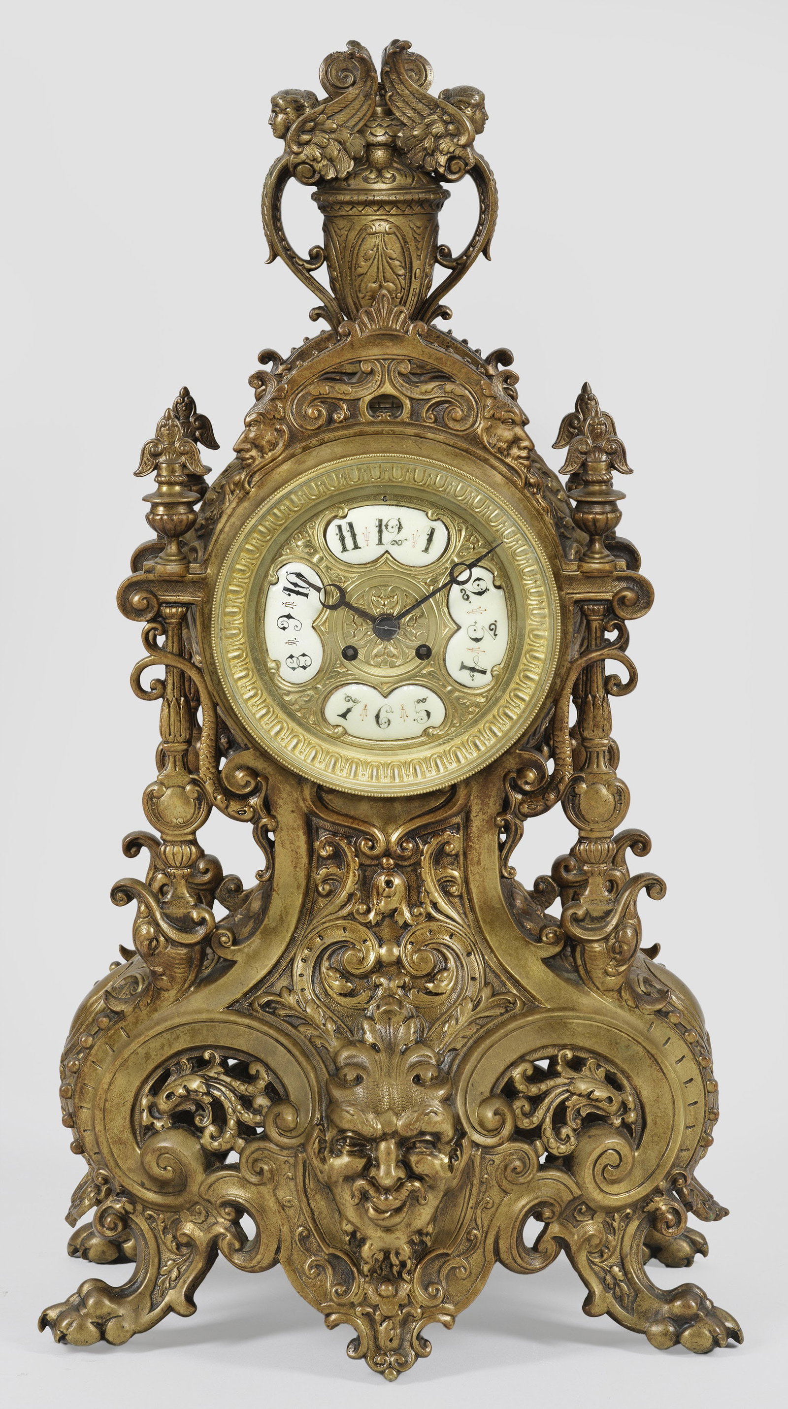 Große Belle Epoque-Pendule (1 of 1)