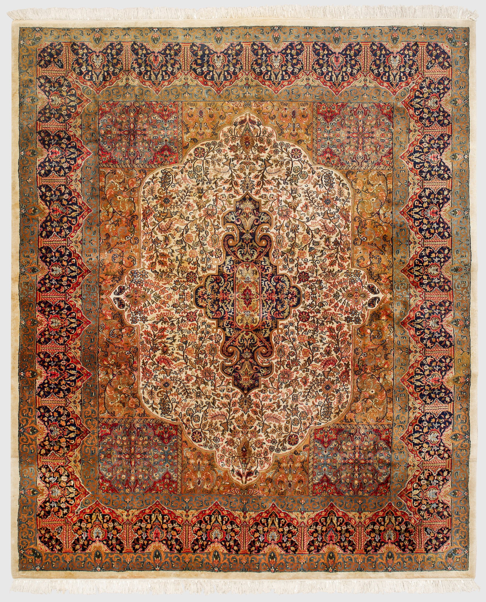 Großer Teppich mit Sarough-Muster (1 of 1)