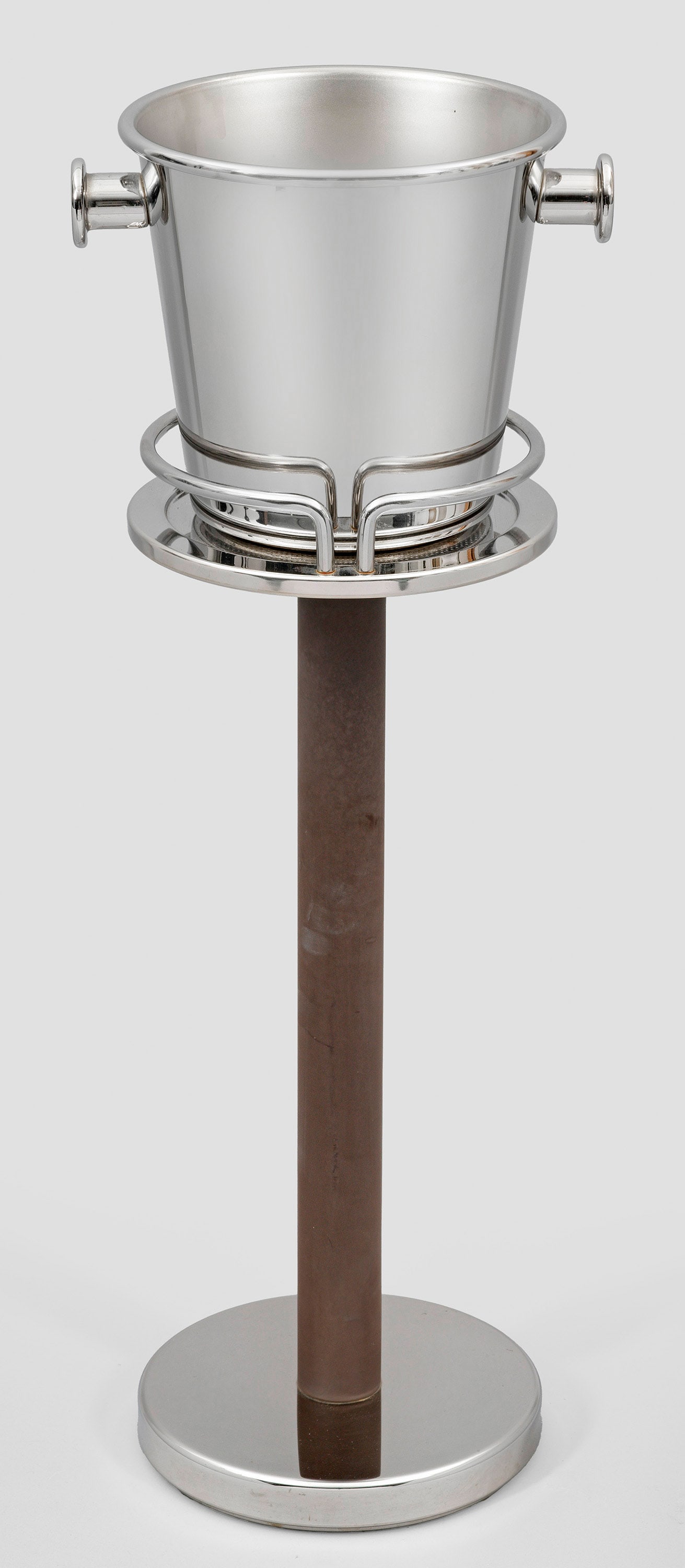 Stand-Weinkühler von Ettore Sottsass (1 of 1)