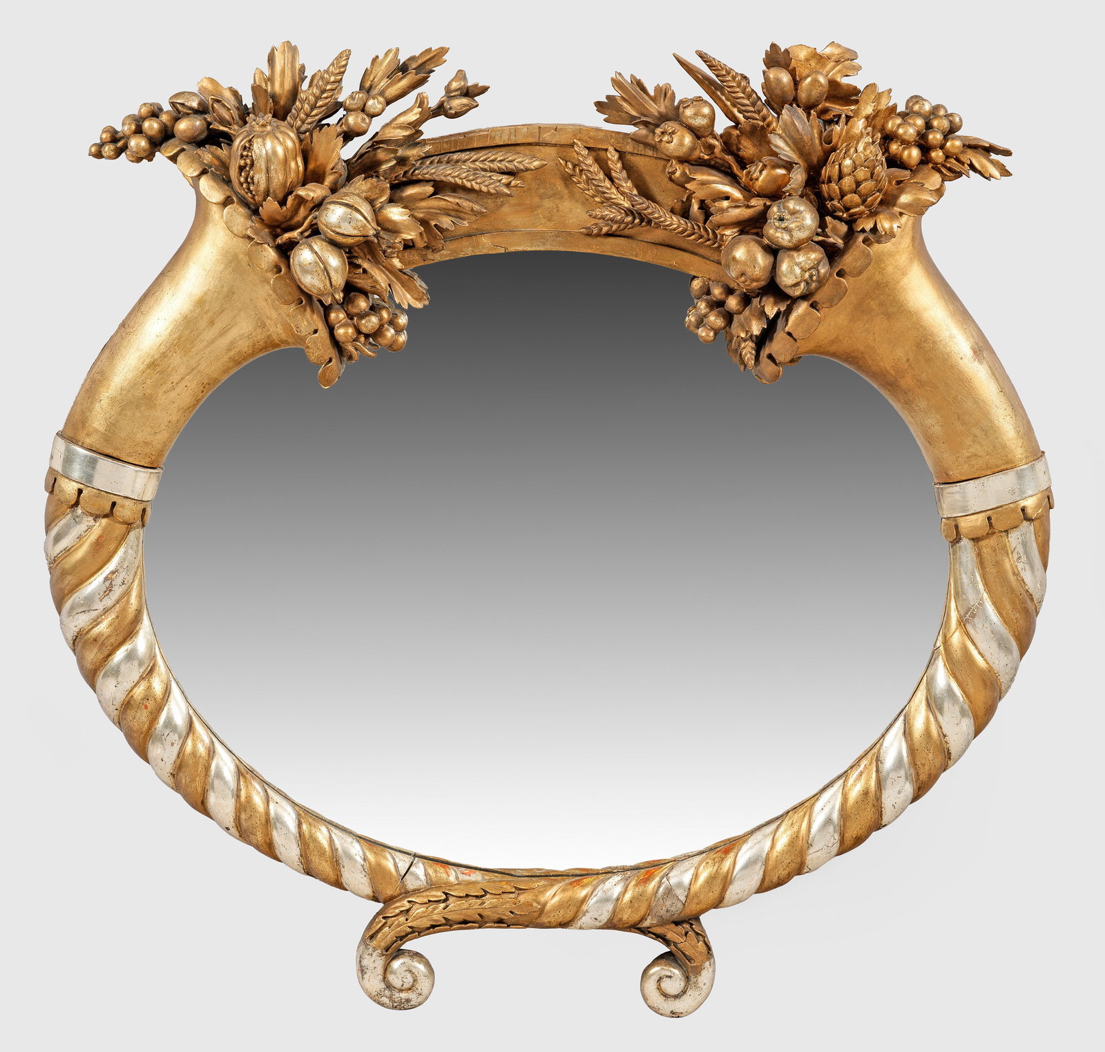 Gustavianischer Wandspiegel (1 of 1)