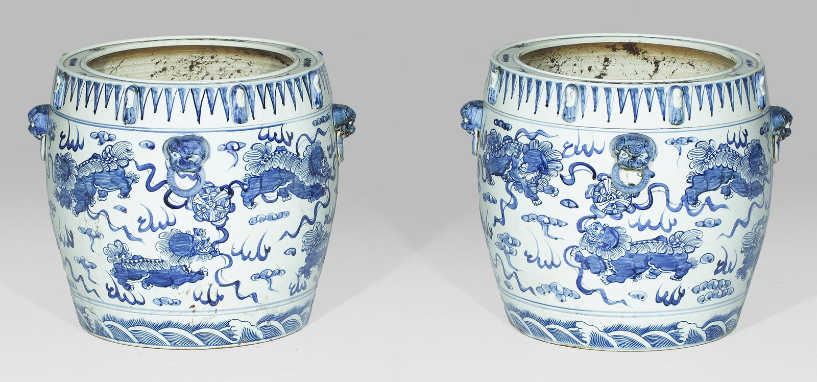 Paar dekorative Cachepots (1 of 1)