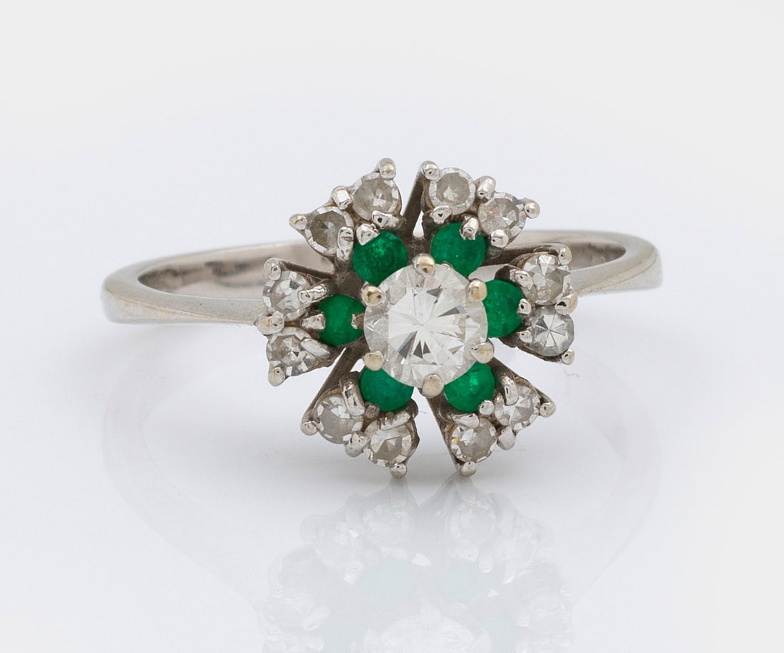 Smaragd-Brillant-Ring (1 of 1)