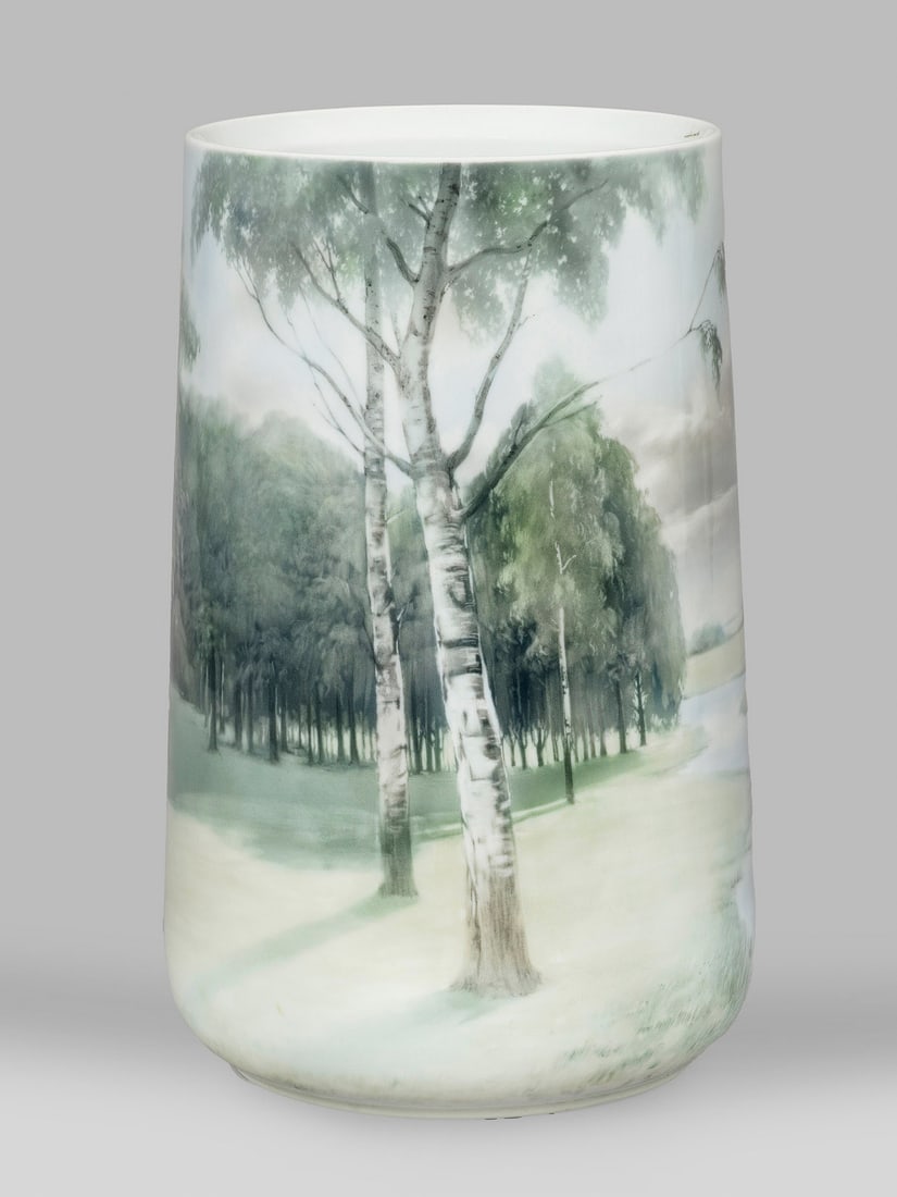 Bedeutende Bodenvase mit russischer Waldlandschaft (1 of 3)