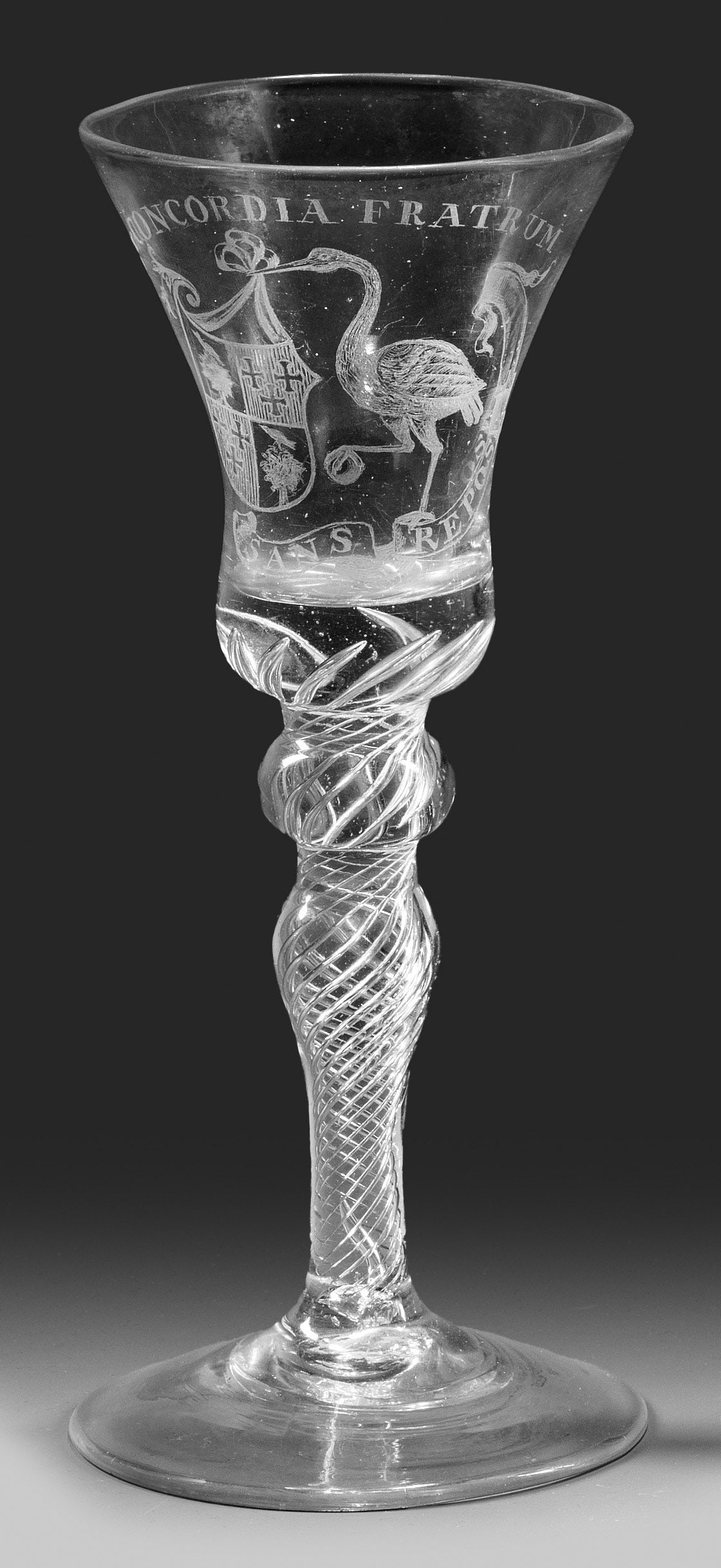 Barock-Pokal mit diamantgraviertem Wappen (1 of 1)