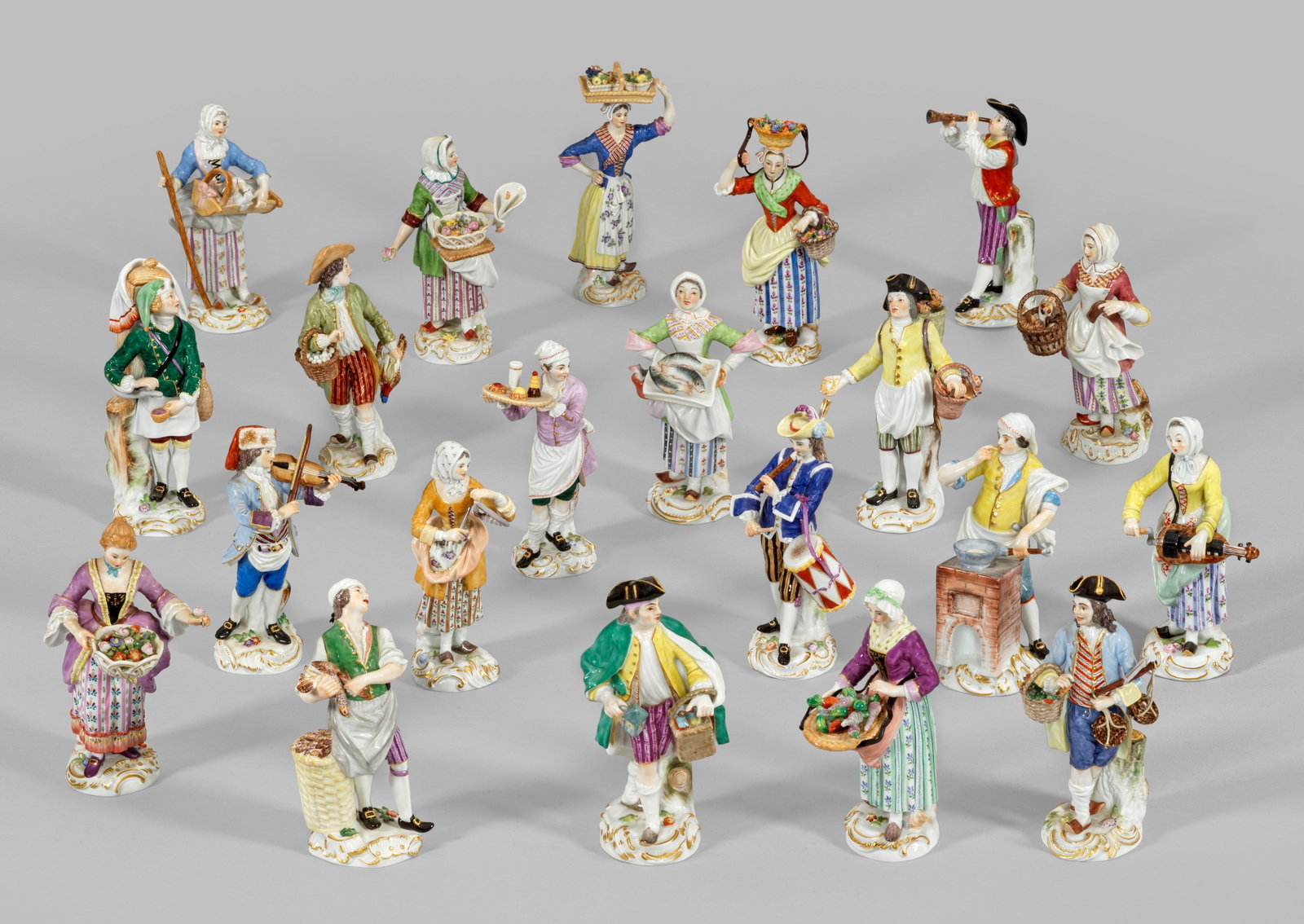 Kollektion von 21 Meissen Figuren aus der Serie (1 of 1)