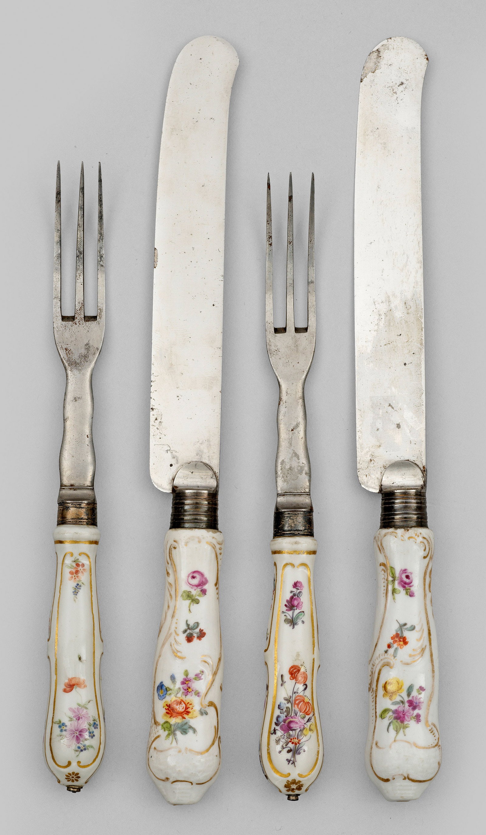 Zwei Gabeln und zwei Messer (1 of 1)