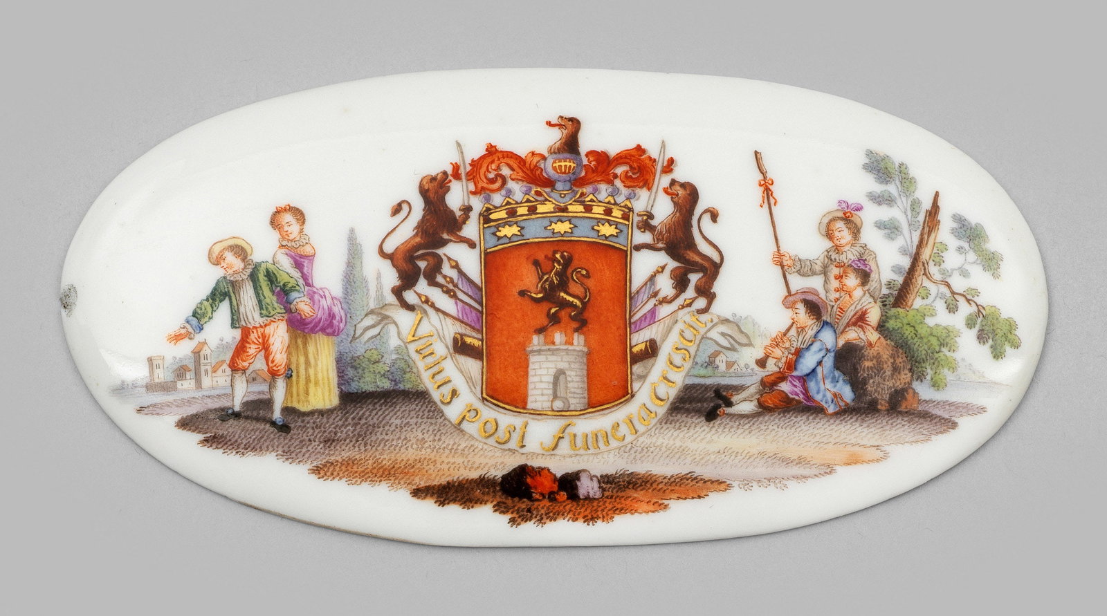 Dosendeckel mit dem Wappen MacElliot (1 of 2)
