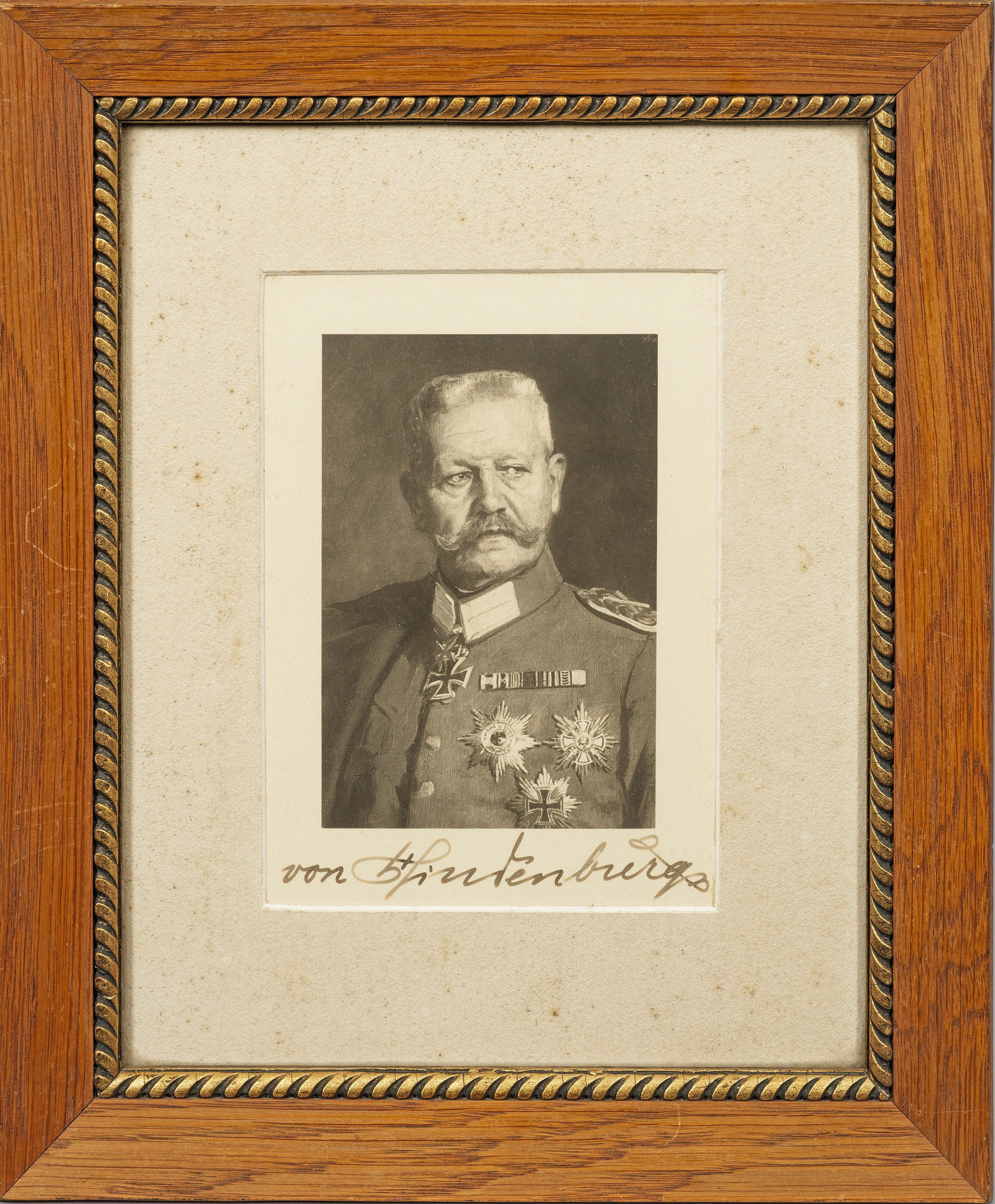 Ehrengeschenk mit Autograph von Paul von Hindenburg (1 of 2)