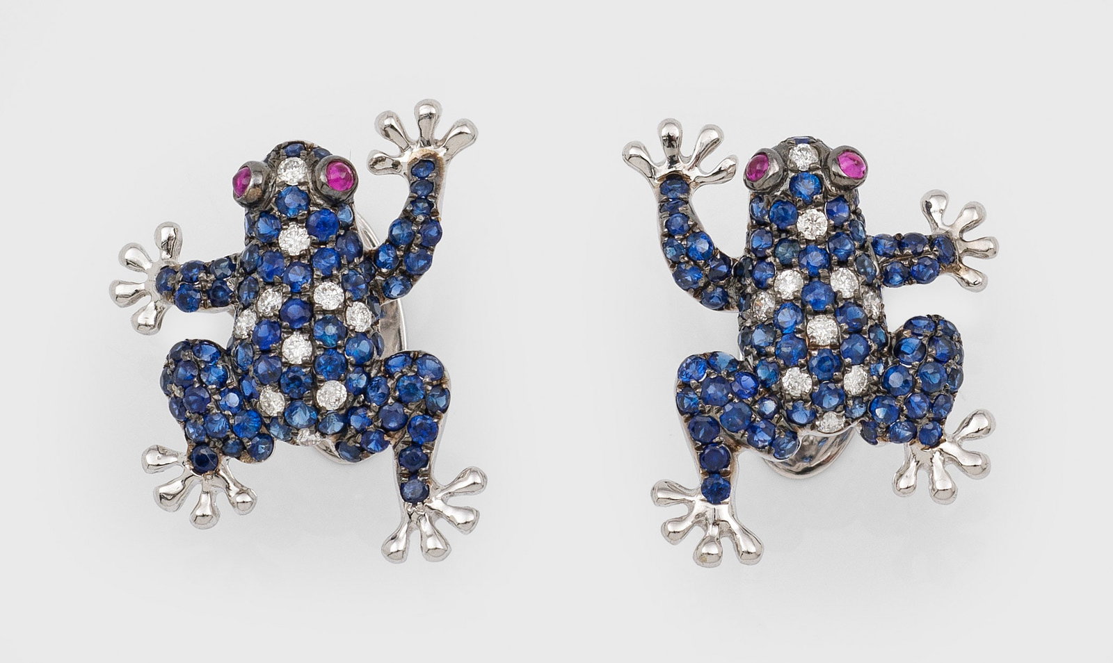 Paar dekorative Frosch-Ohrringe (1 of 1)