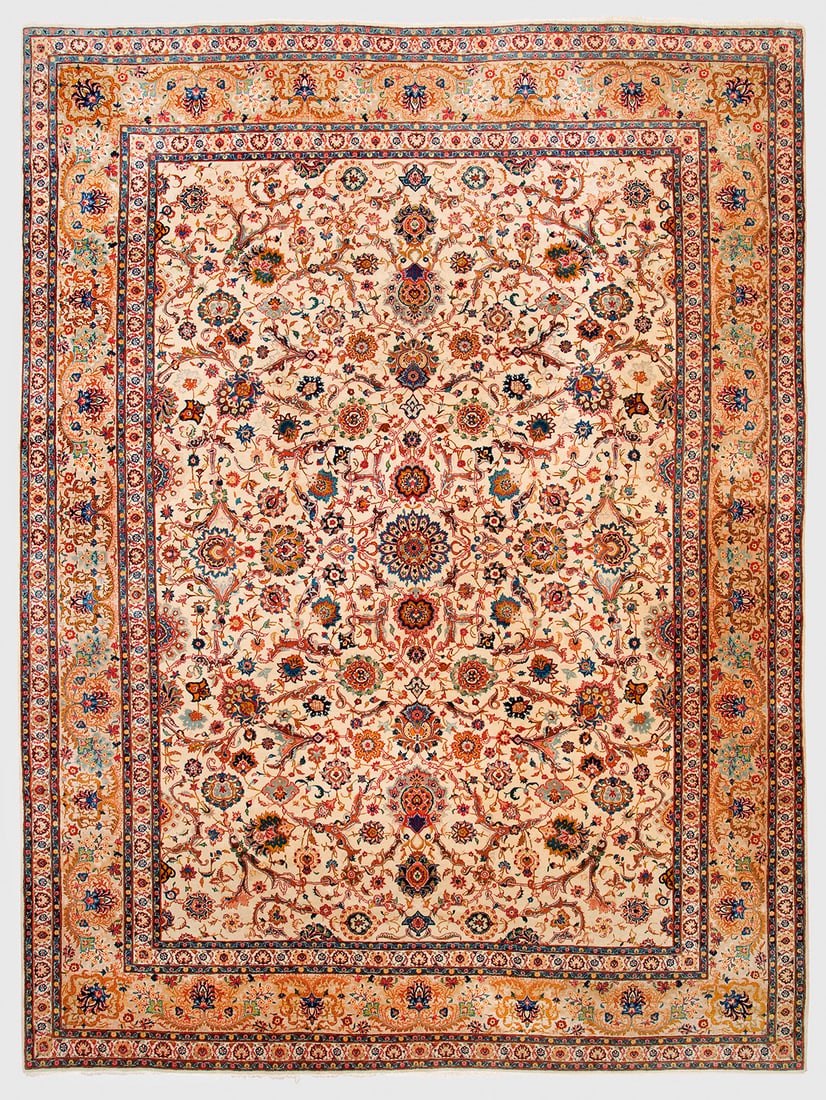 Großer Täbris-Teppich (1 of 1)