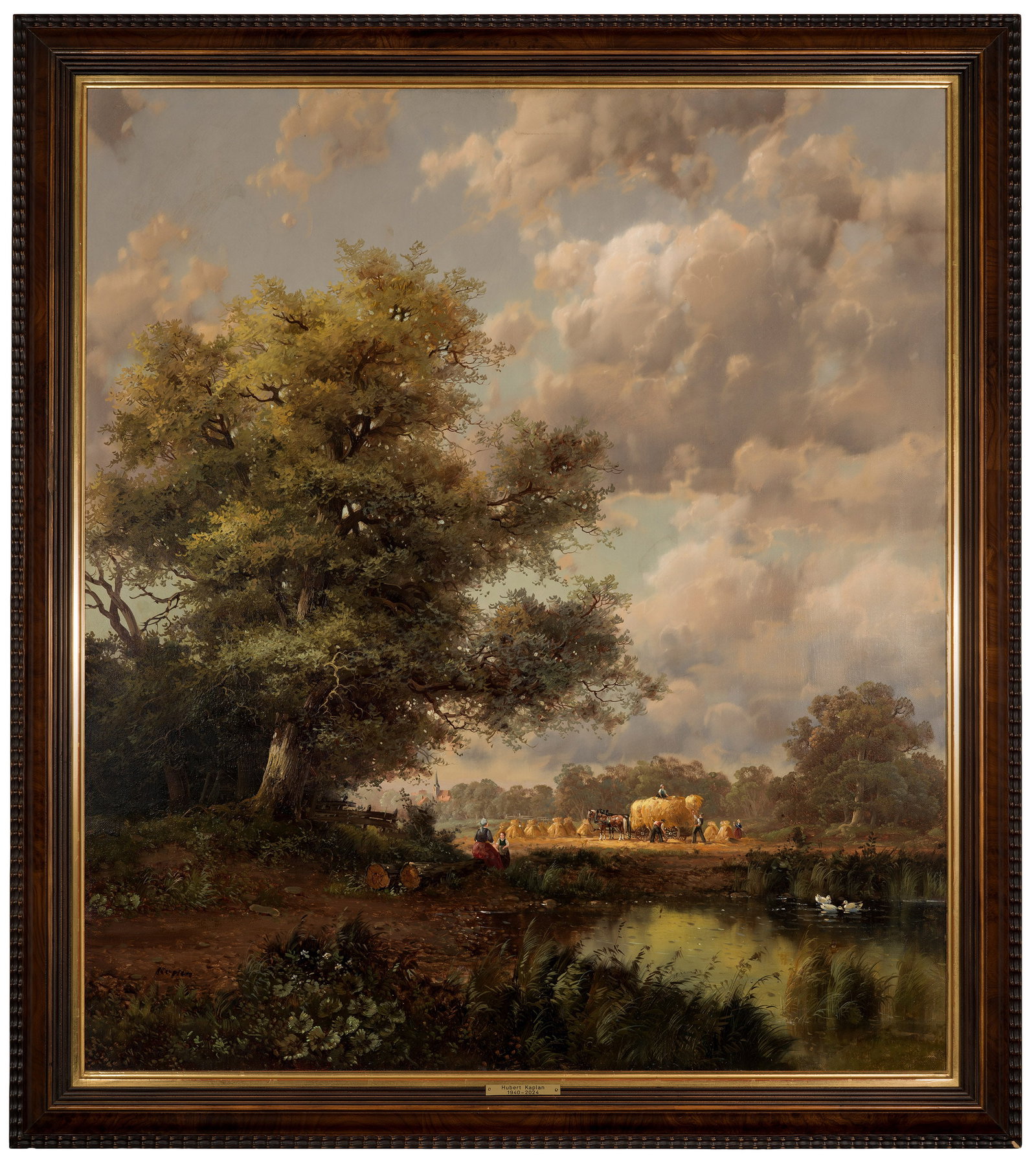 Hubert Kaplan: (1940 München - 2024 ebenda) Bei der Heuernte Unter stimmungsvoller Bewölkung und in effektvollem Licht- und Schattenspiel inszenierte, spätsommerliche Szene, die eine Heuernte in idyllischer, baye