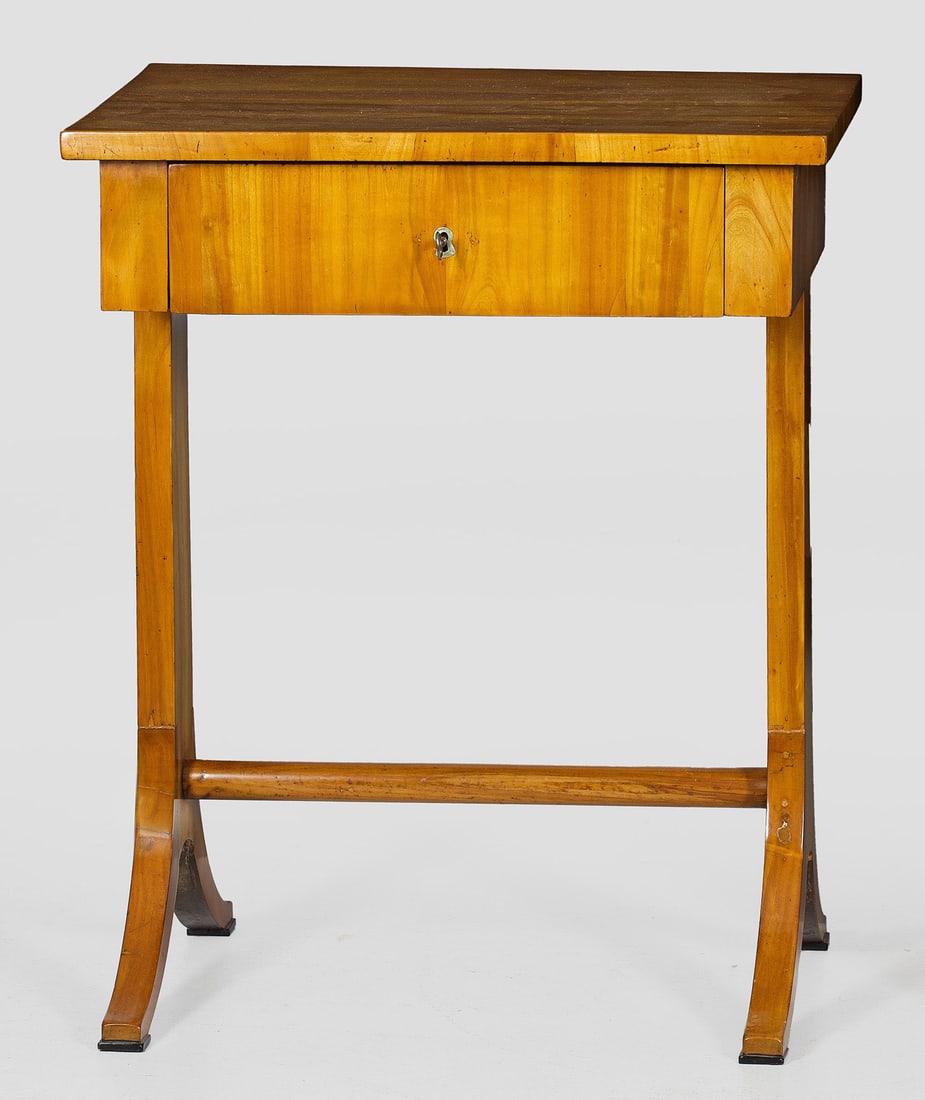 Biedermeier-Beistelltisch (1 of 1)