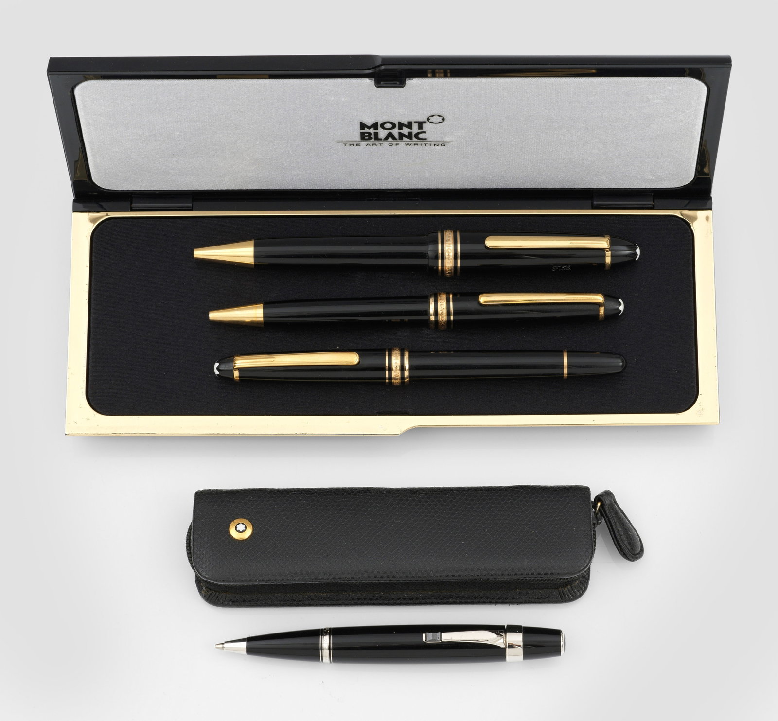 Vier Schreibgeräte von Montblanc (1 of 1)