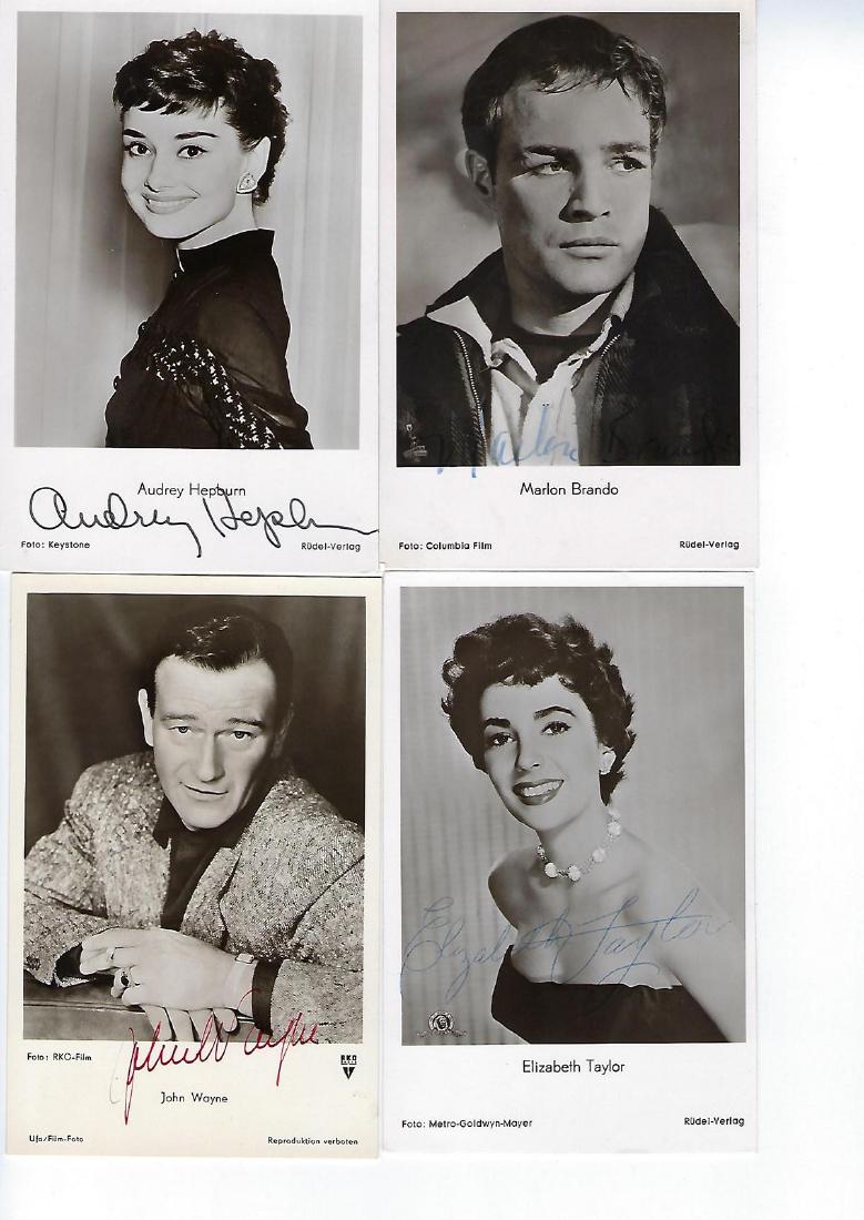 AUTOGRAPHS 22 original autographs of American (1 of 1)