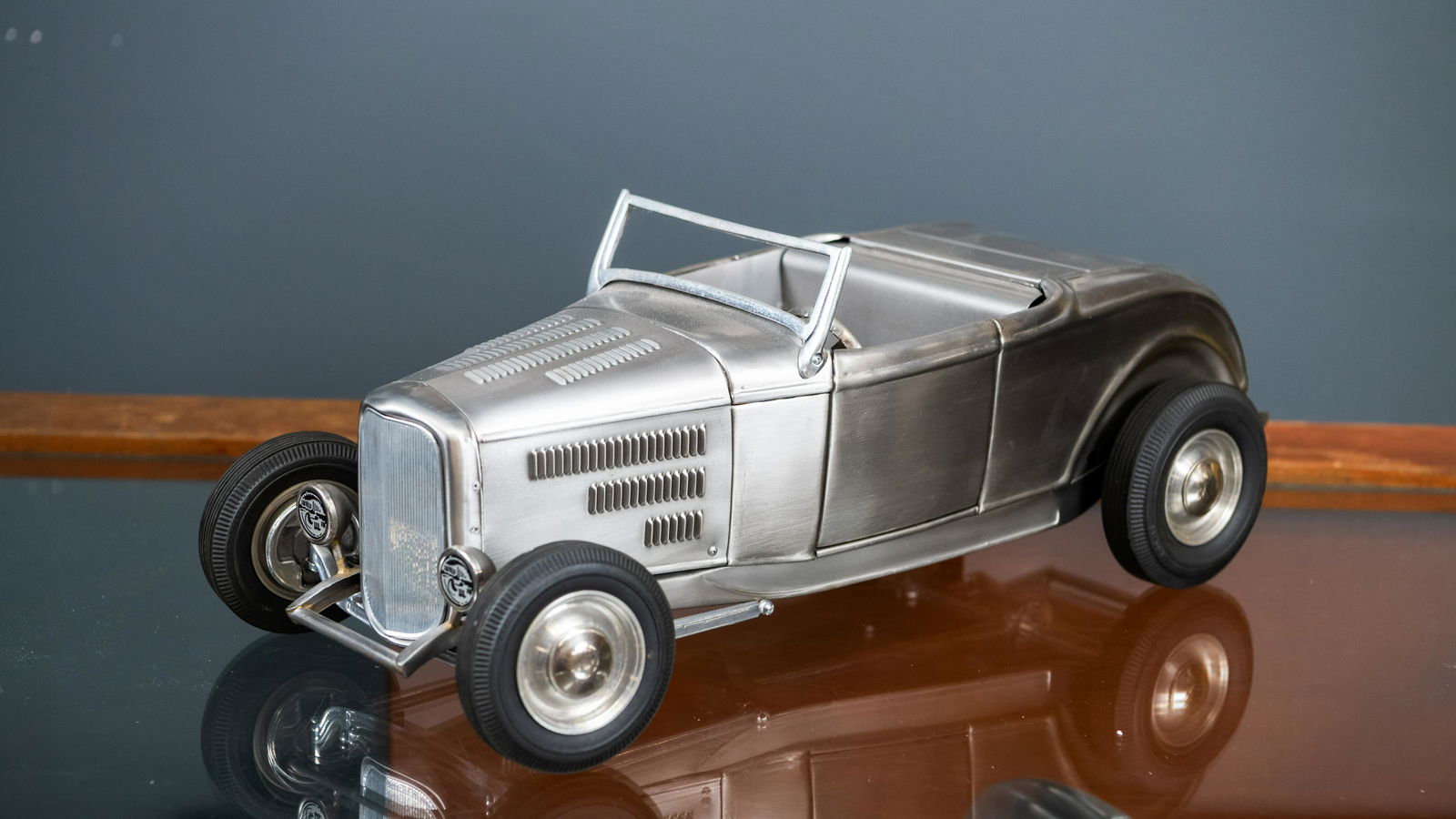 Ford Roadster Steel Model (1 of 12)