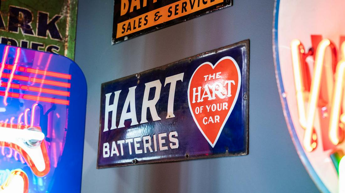 Hart Batteries Single-Sided Convex Porcelain Sign: Lot G279 - Hart Batteries Single-Sided Convex Porcelain Sign HIGHLIGHTS Original* Circa 1930 Heavy Shelving The hart of your car Bright colors Excellent condition Color(s) Blue, White, and Red Dimensi