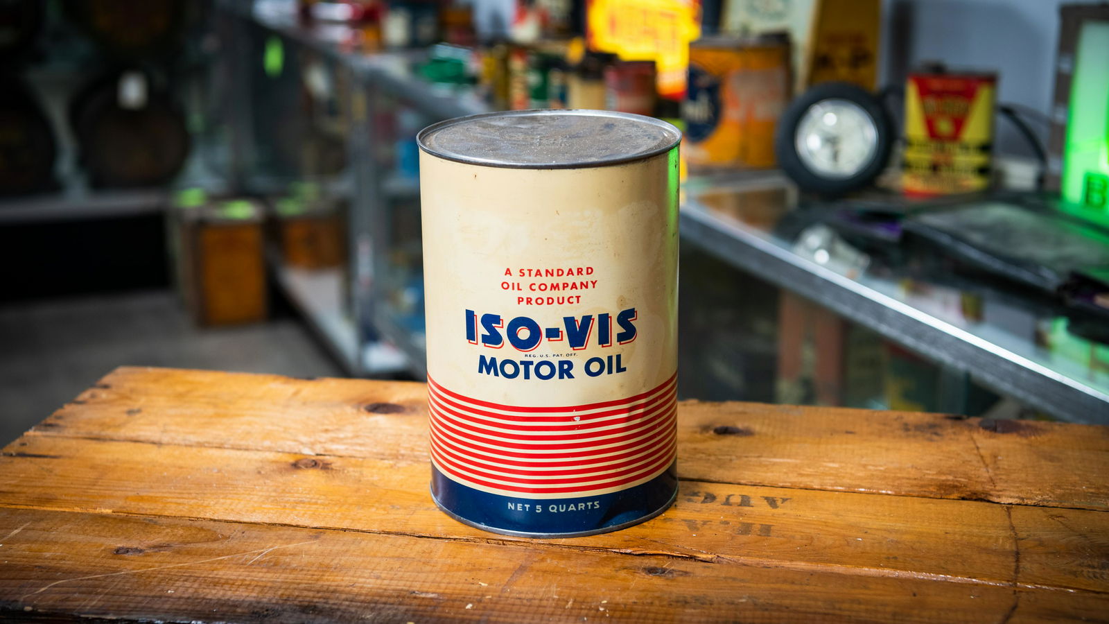 Iso-Vis Motor Oil 5-Quart Oil Can (1 of 6)