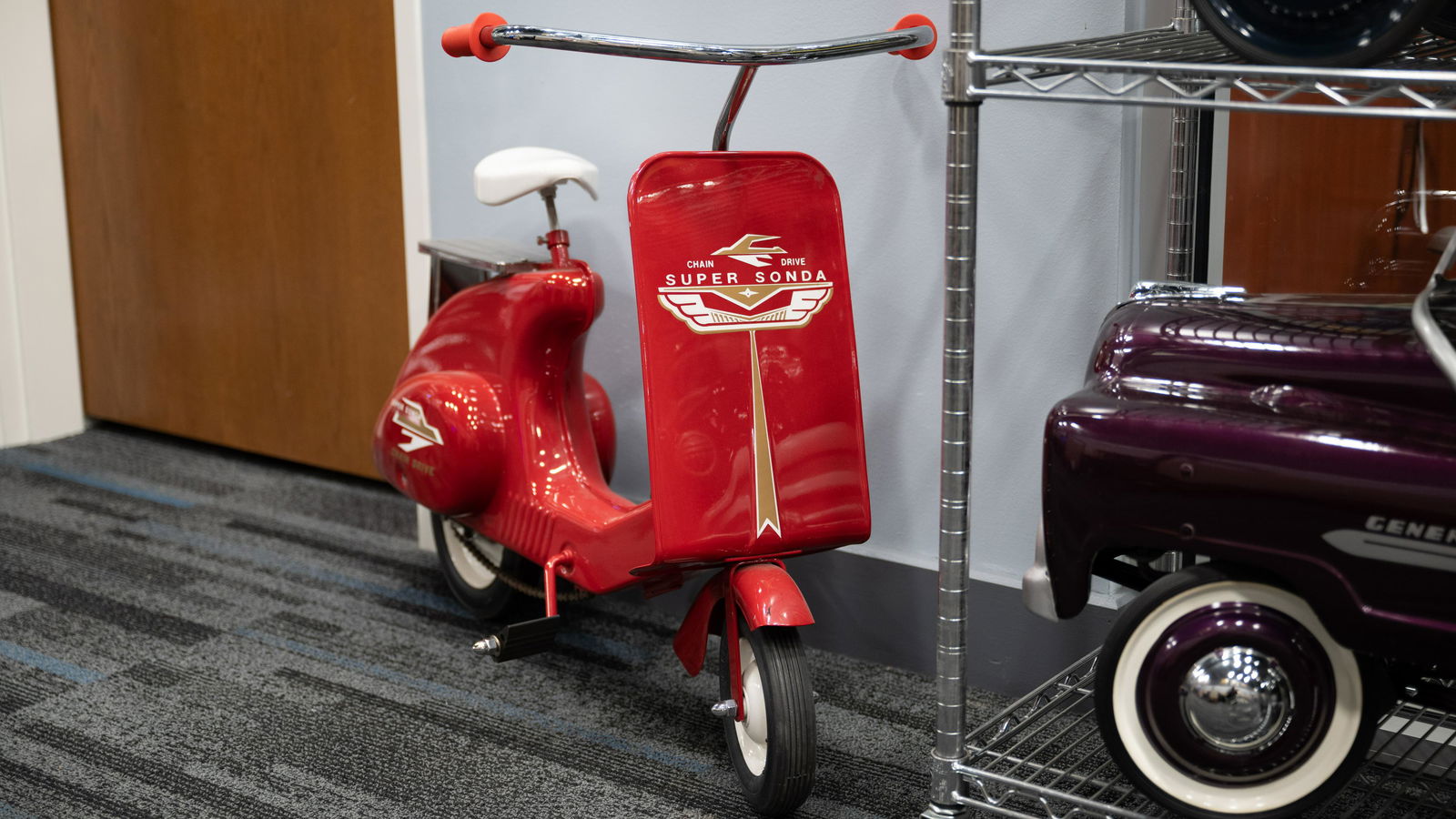 1960s Garton Super Sonda Pedal Chain Drive Scooter (1 of 11)