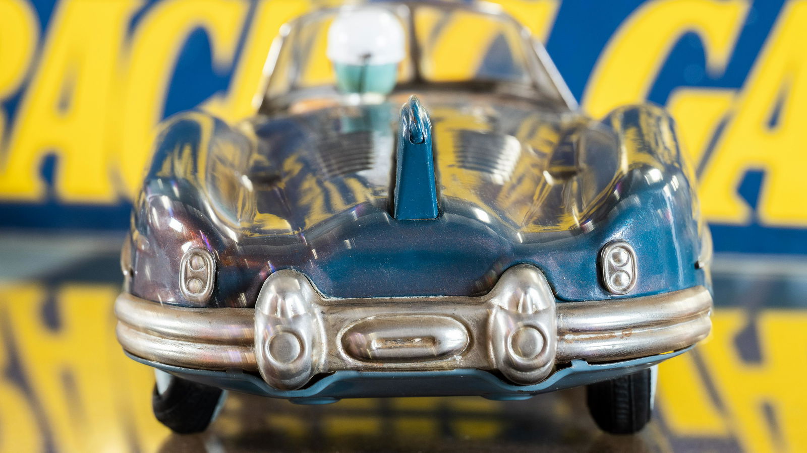 Nomura Dream Car Japanese Tin Toy (1 of 14)