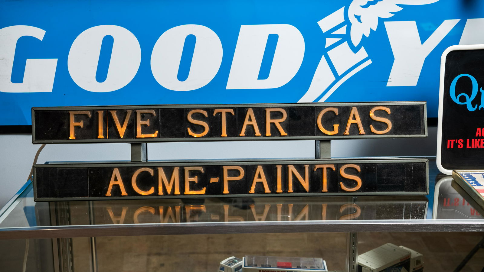 Five Star Gas Single-Sided Lighted Plastic Sign (1 of 5)