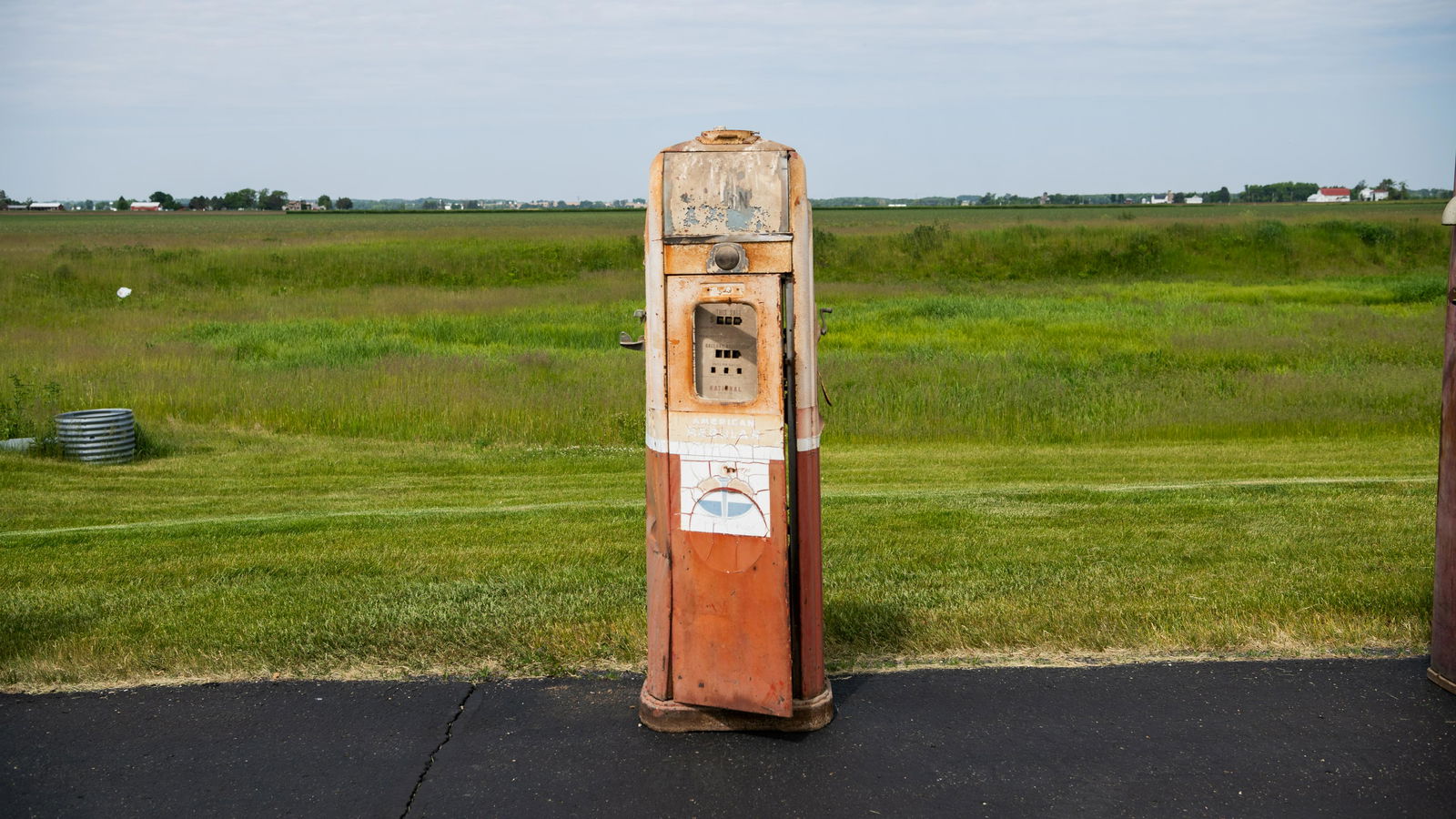 Standard Oil Gas Pump Auction