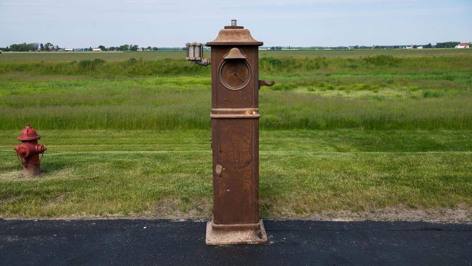 1930s Erie Clock Face Gas Pump, Model 753 (1 of 16)