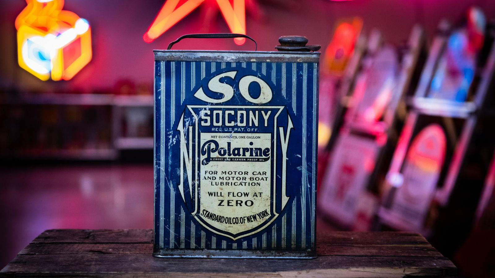 Socony Polarine Lubricants 1-Gallon Oil Can (1 of 7)
