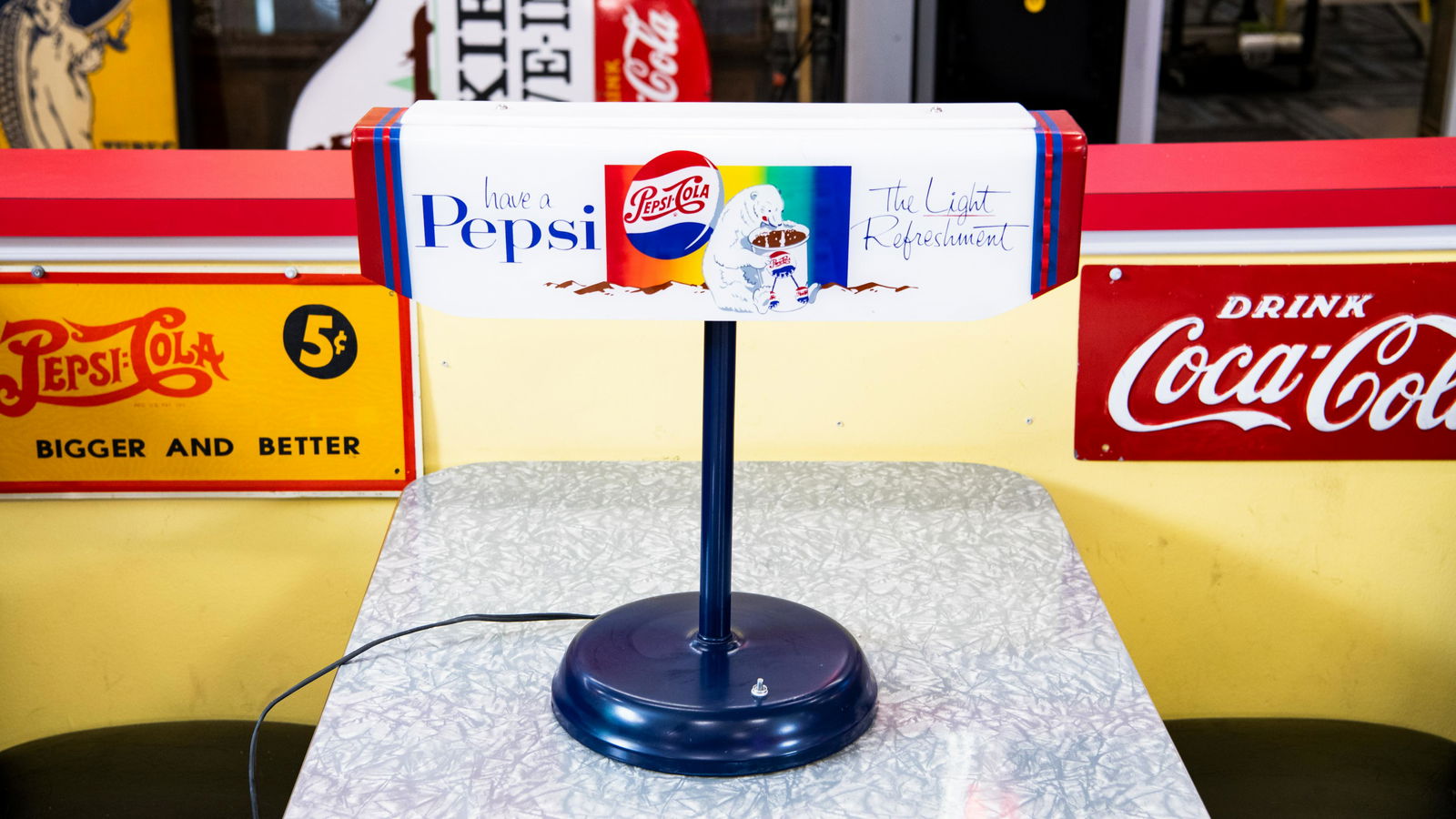 Pepsi Table Lamp (1 of 6)