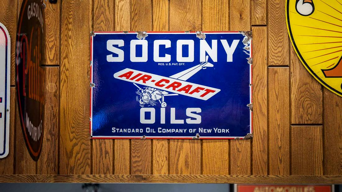 Socony Air-Craft Oils Single-Sided Porcelain Sign (1 of 6)