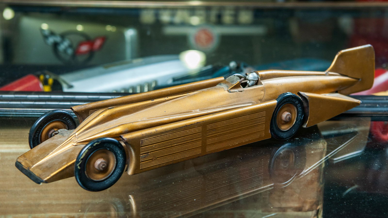 1930s Golden Arrow Racer Wind-Up Toy (1 of 12)