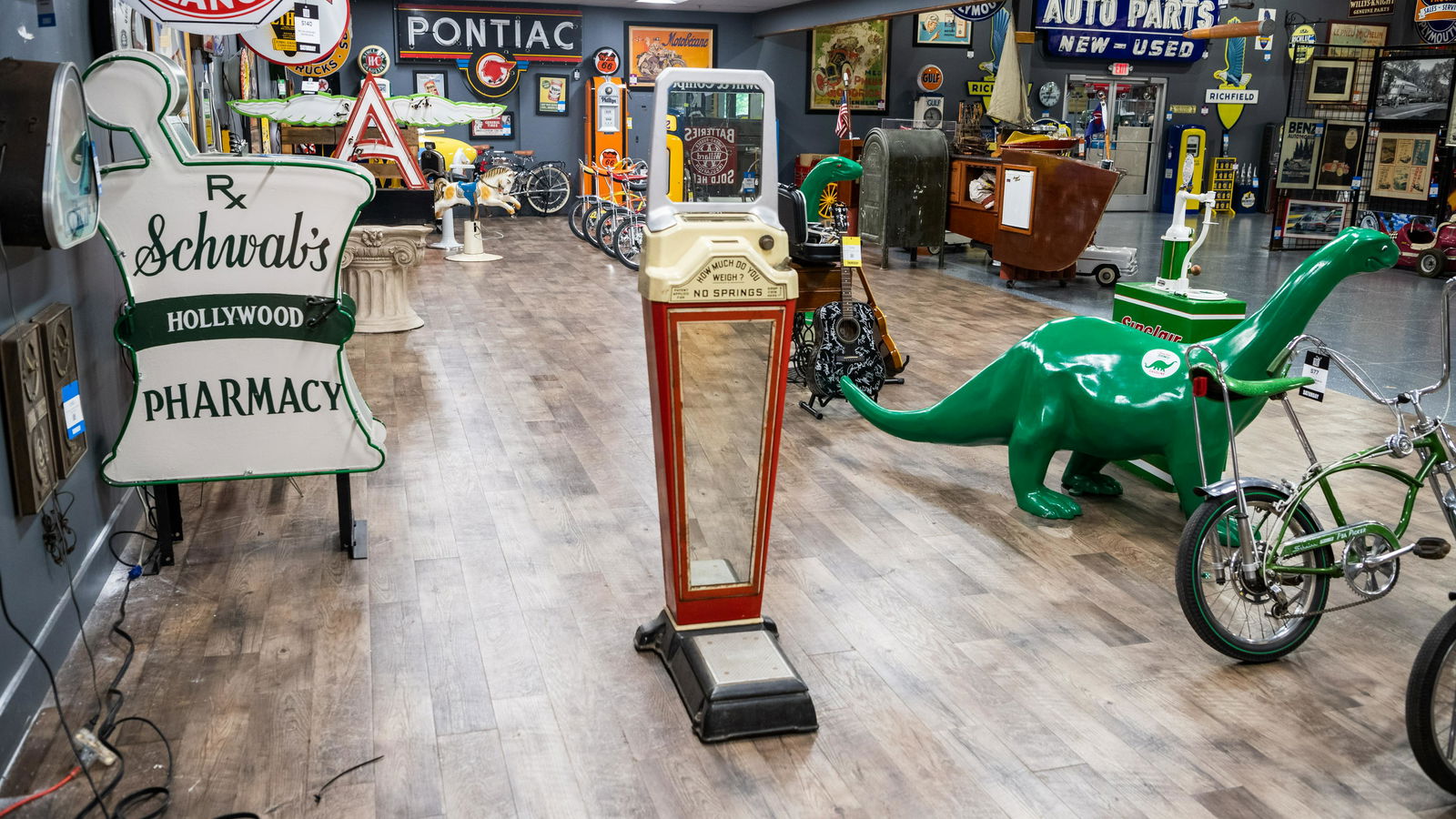 Watling Scale Co. Penny Scale (1 of 2)