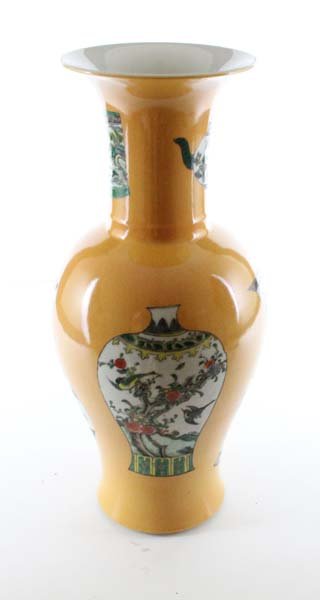 A Chinese porcelain baluster vase decorated with vases (1 of 4)