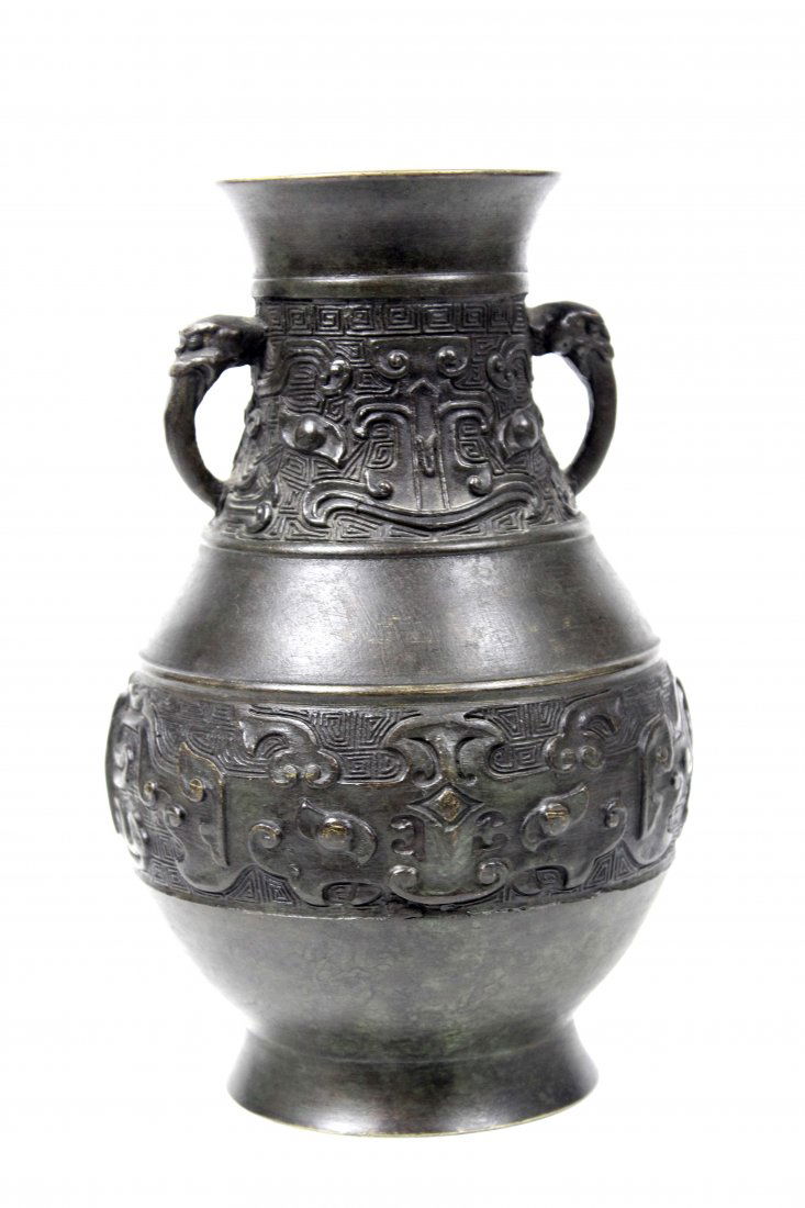 A Chinese archaistic style bronze vase of baluster form (1 of 6)