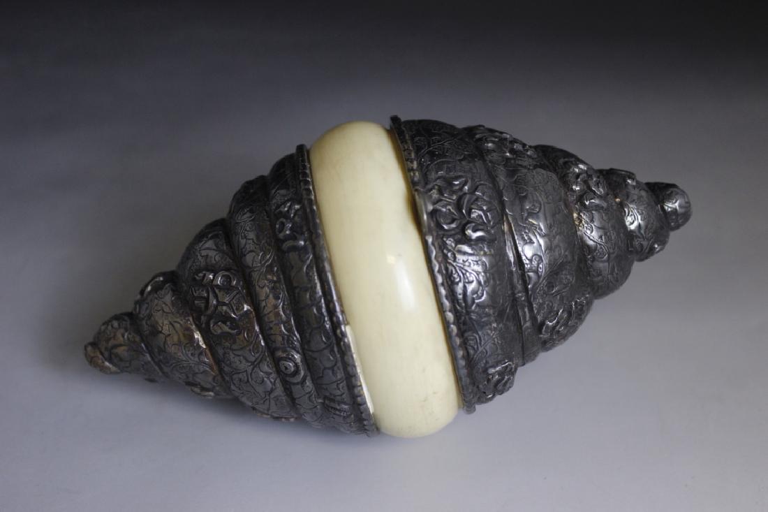 Tibetan Ceremonial Silver Box (1 of 9)