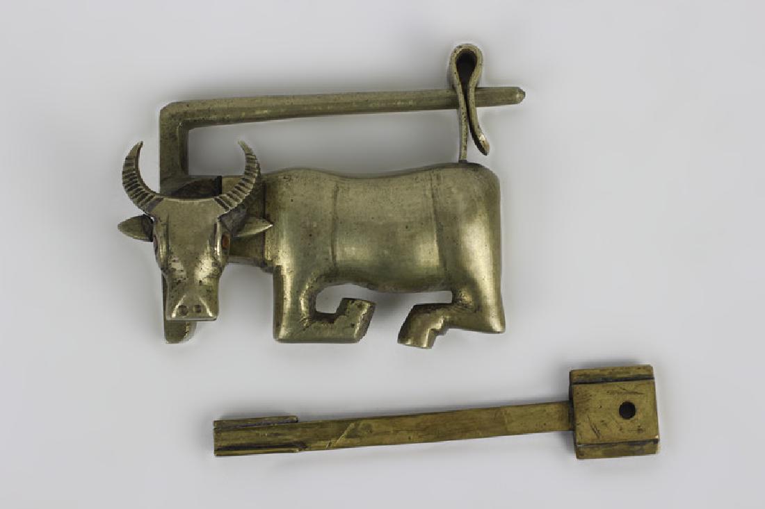 19thc Japanese Metal Cow Shape Lock, Original Key (1 of 7)
