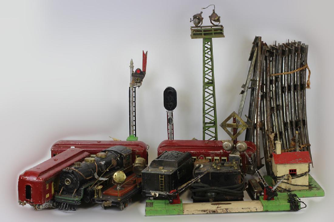 Large Lionel Train Set (1 of 9)