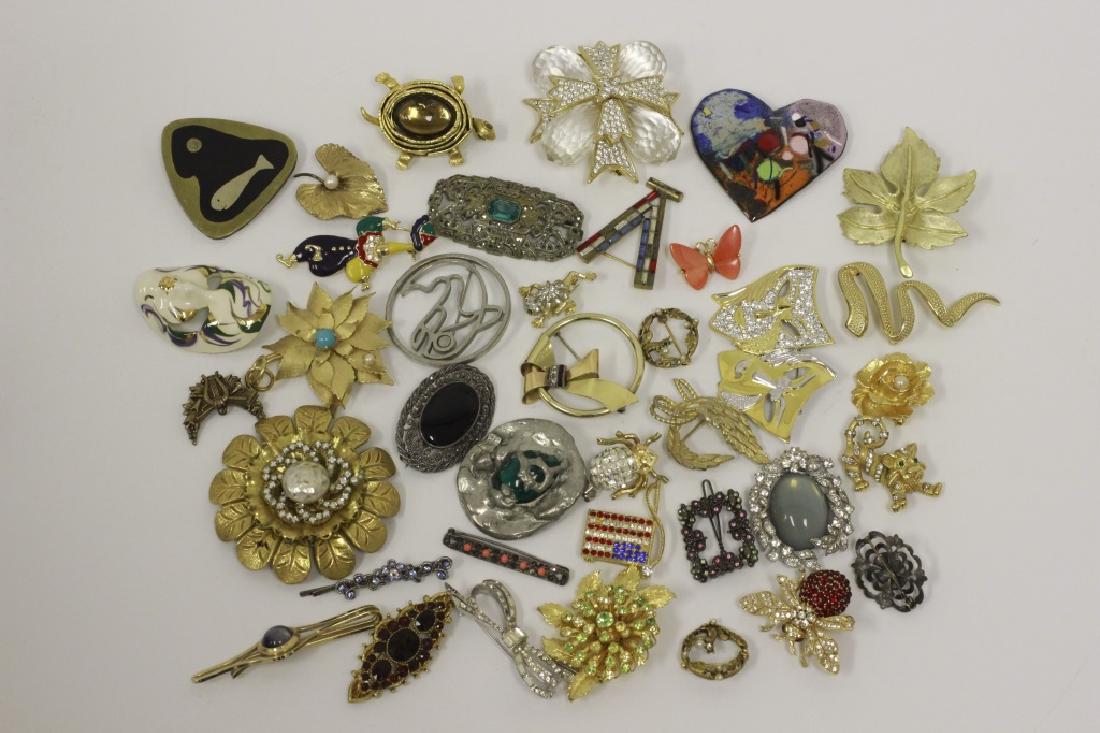 Group Lot of Costume & Silver Brooches: Group Lot of Costume & Silver Brooches Including Triferi, Ciner & Miriam Haskel.